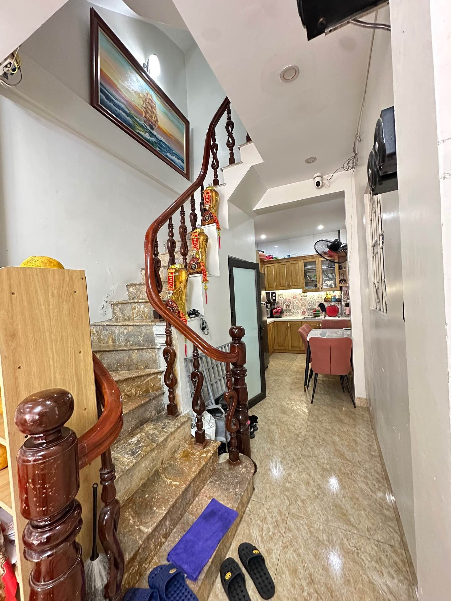 Bán nhà 30m² full thổ cư ngang 3m giá 9.9 tỷ tại Phường Tương Mai