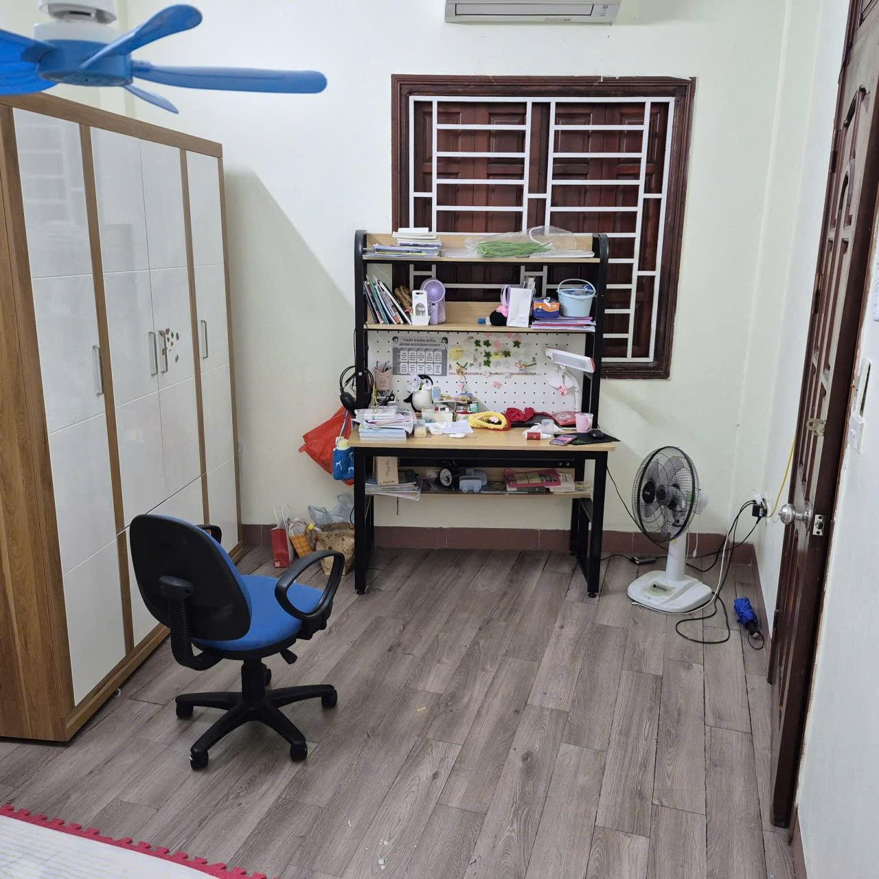 Cho Thuê Nhà Tô Hiến Thành - KĐT Văn Quán 34M² 4 Tầng 4 Ngủ, Full Nội Thất - Giá Thuê 11tr / Vào Ngay