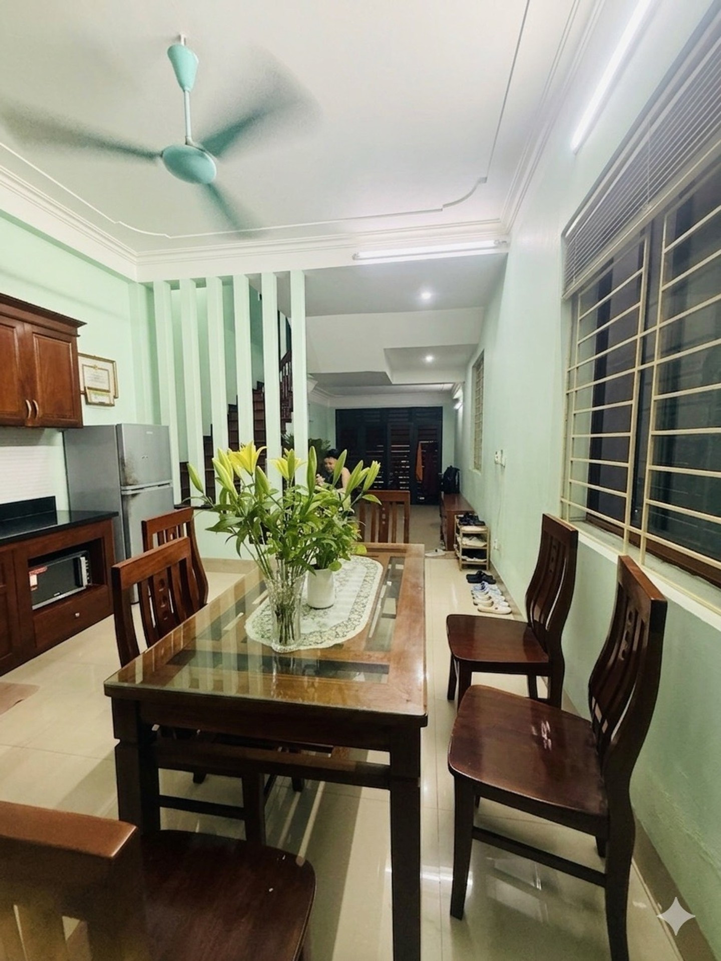 NHÀ BÁN NGÕ NÔNG, RỘNG - Ô TÔ GẦN NHÀ - VĂN QUÁN - HÀ ĐÔNG - DT 48 M l 4 TẦNG l GIÁ 13.5 TỶ -  ĐỂ Ở - LÀM VĂN PHÒNG ĐỈNH