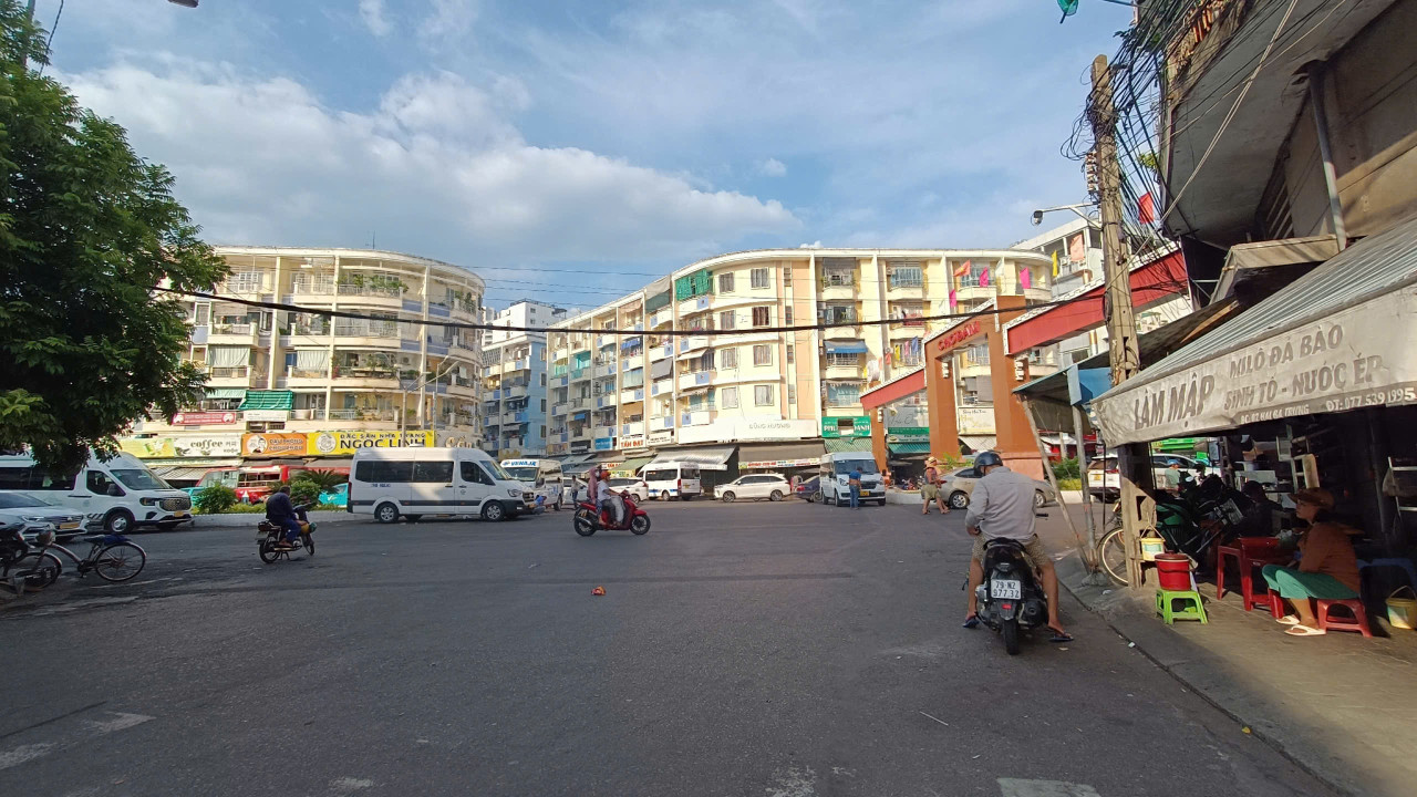 Bán nhà 82.5m² ngang 5,1m giá 17 tỷ tại Phường Vạn Thạnh Thành phố Nha Trang