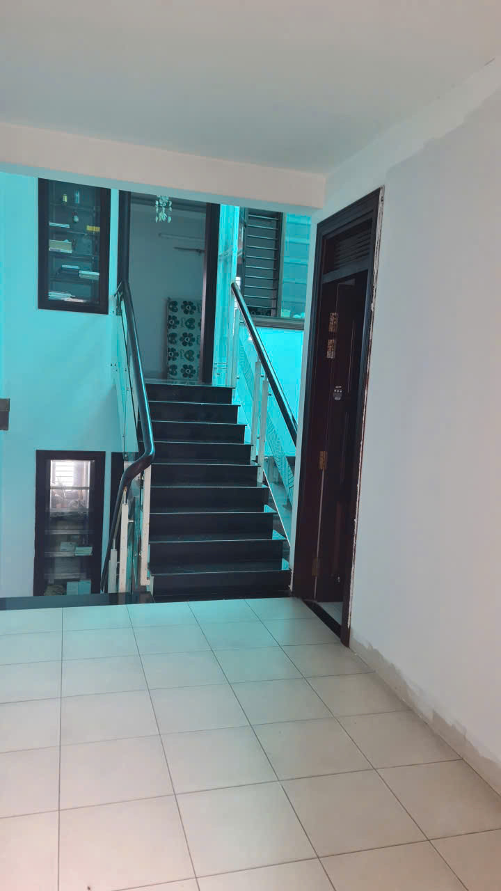 Bán nhà 119.9m² ngang 4.87m giá 16 tỷ tại Phường Vạn Thạnh Thành phố Nha Trang