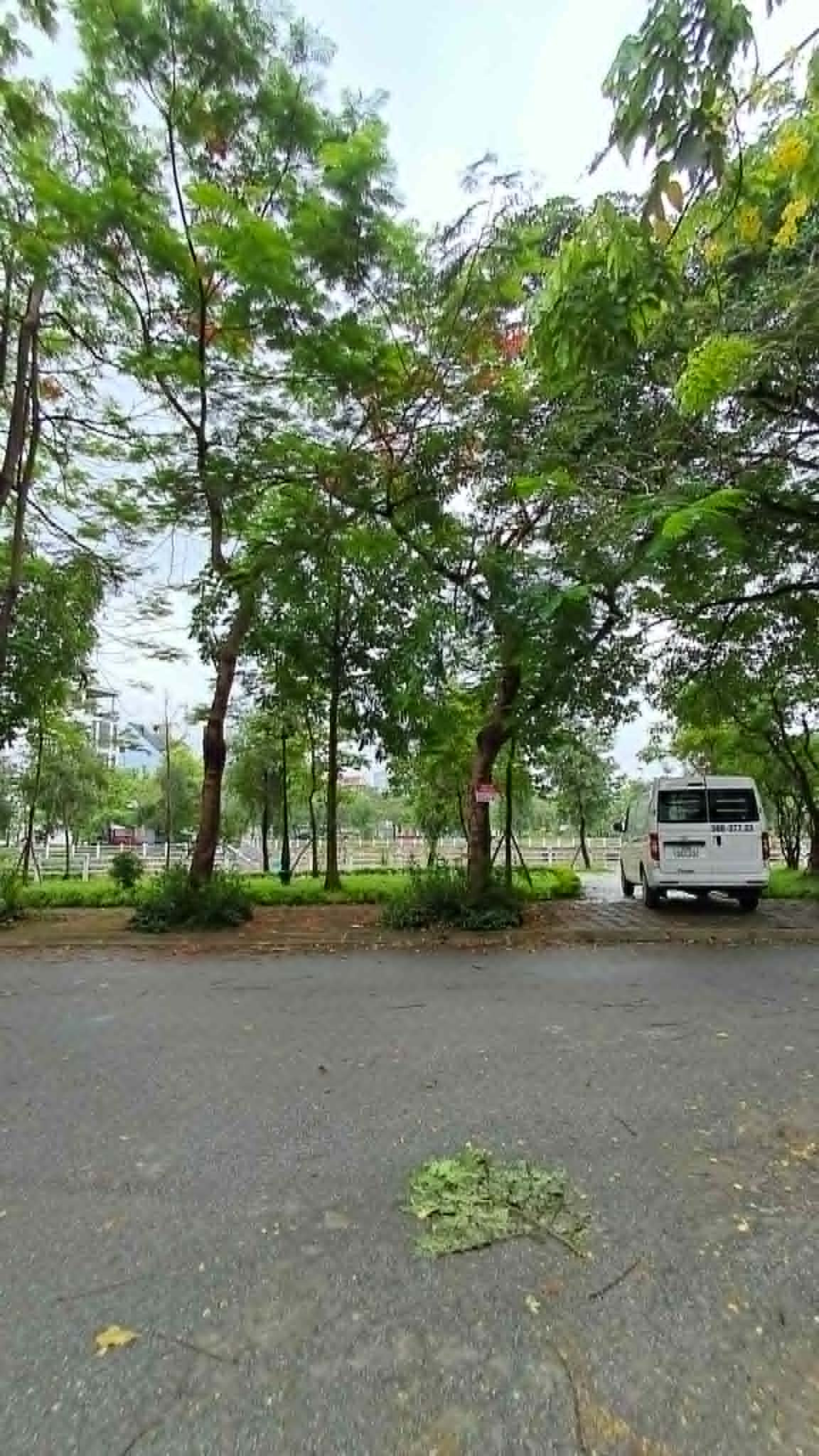 BÁN ĐẤT TĐC VIỆT HƯNG 90M2- MT 6M- VỈA HÈ, Ô TÔ TRÁNH- SÁT CÔNG VIÊN HỒ- NHỈNH 20 TỶ