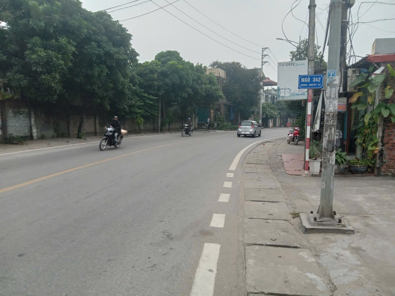 Bán đất 2MT 91.6m² ngang 4.65m giá 5.7 tỷ Phường Việt Trì