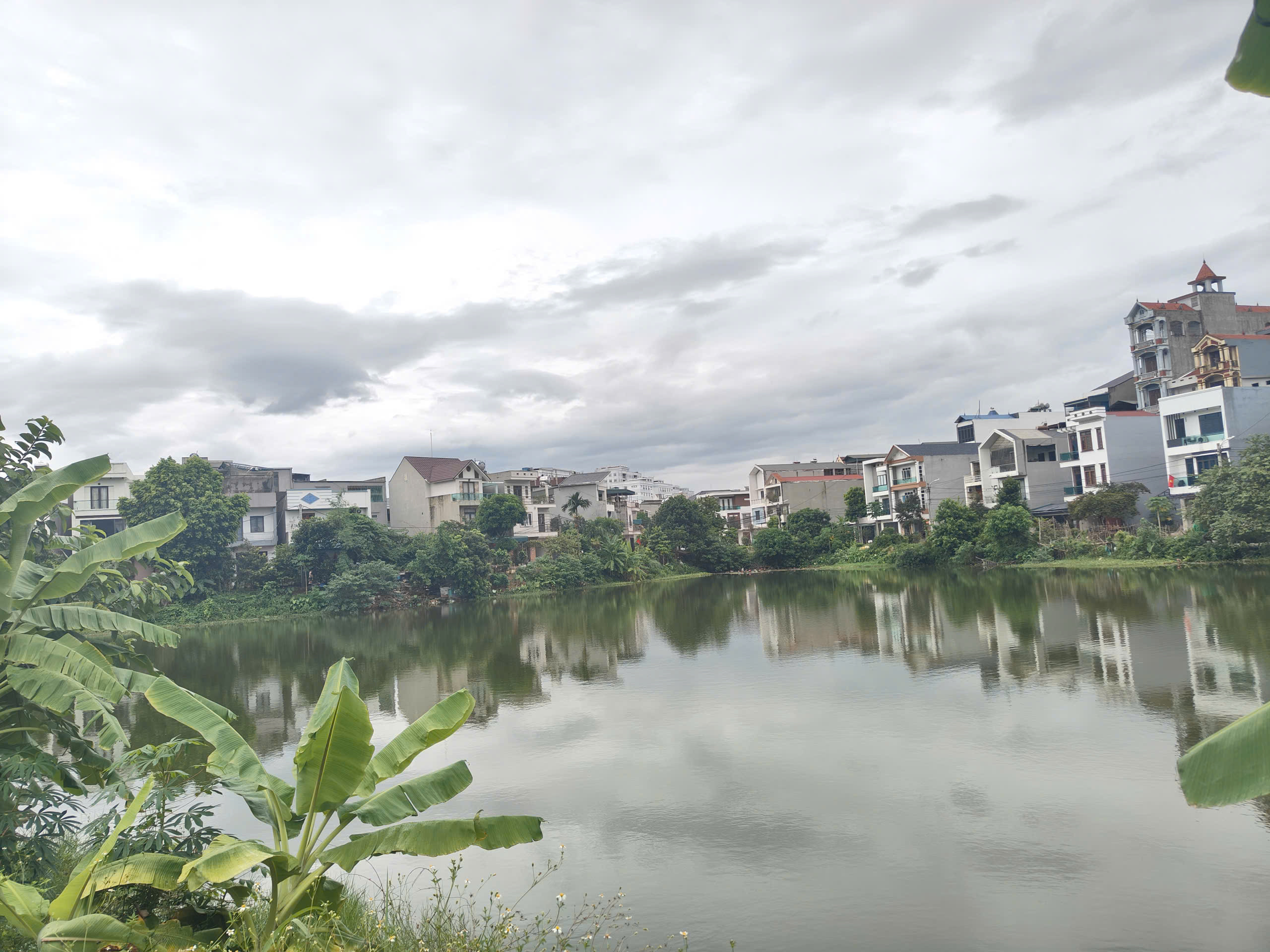 Bán đất 90m² ngang 6m giá 4.7 tỷ Phường Việt Trì