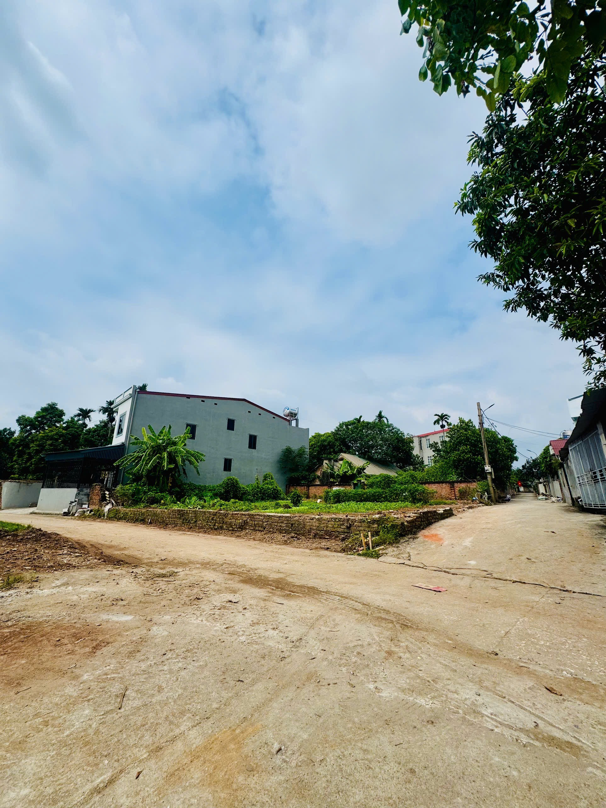 Bán đất 100m² ngang 7.23m giá 2.38 tỷ Phường Việt Trì