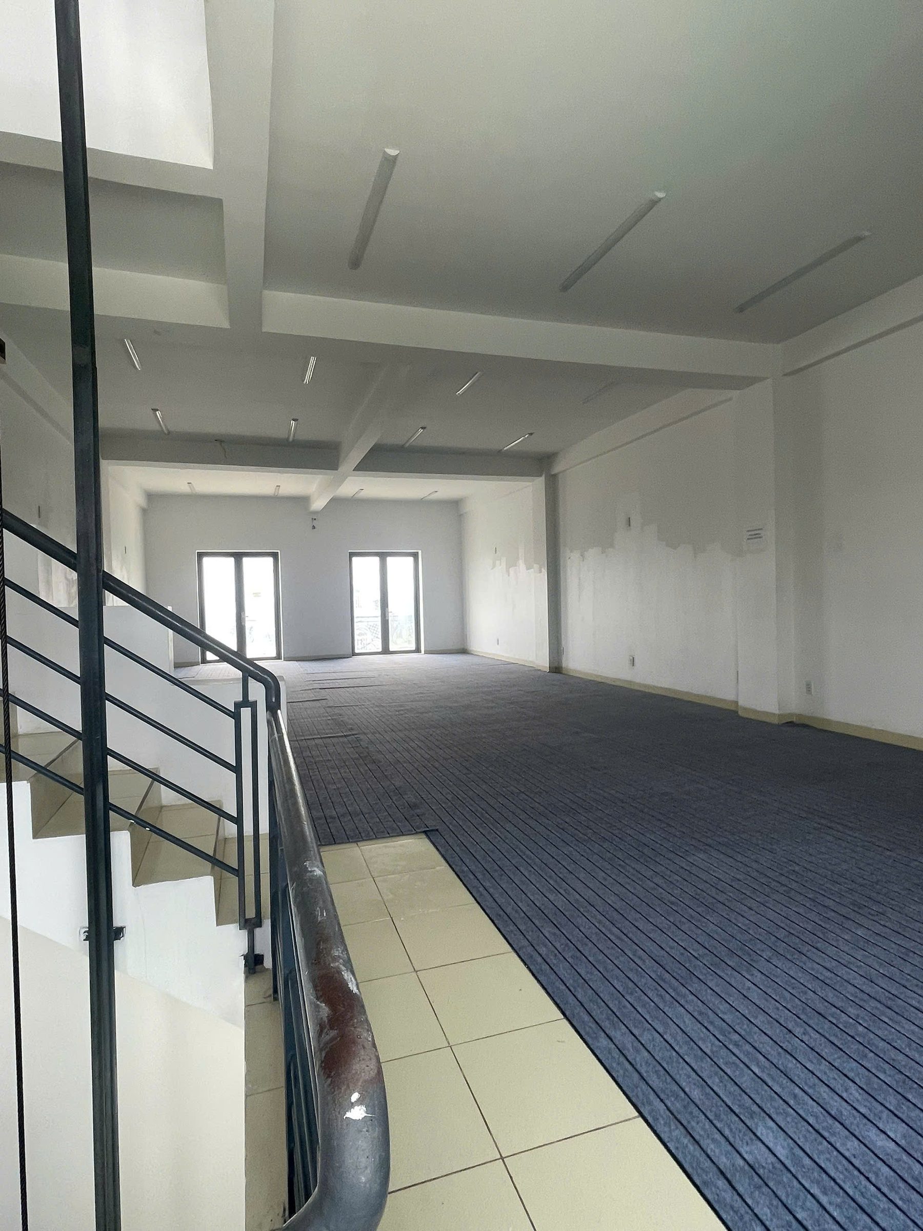 Cho thuê văn phòng 100m2, giá 10 triệu tại Vĩnh Phú, Thuận An, Bình Dương