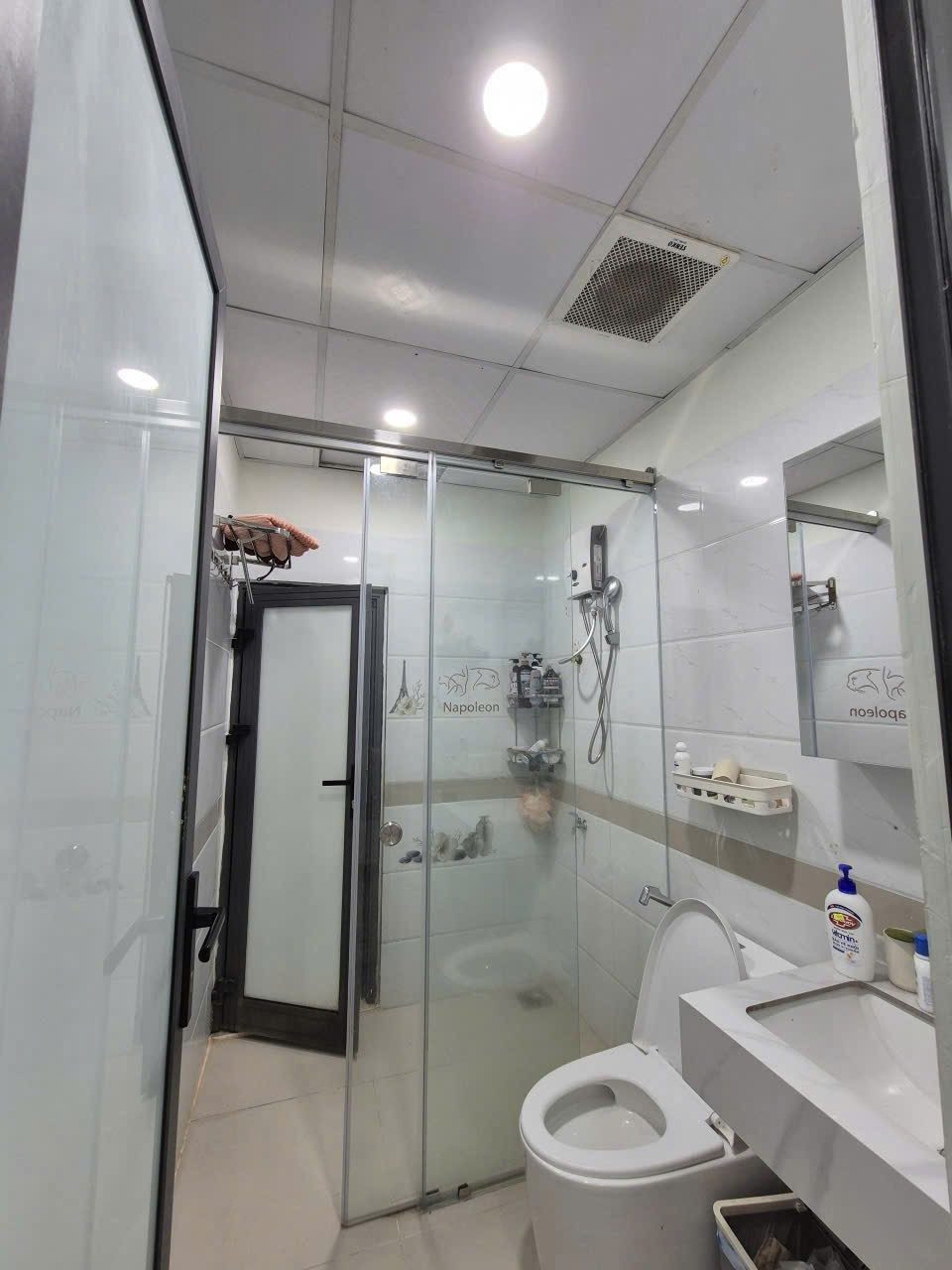 Cấn bán căn hộ