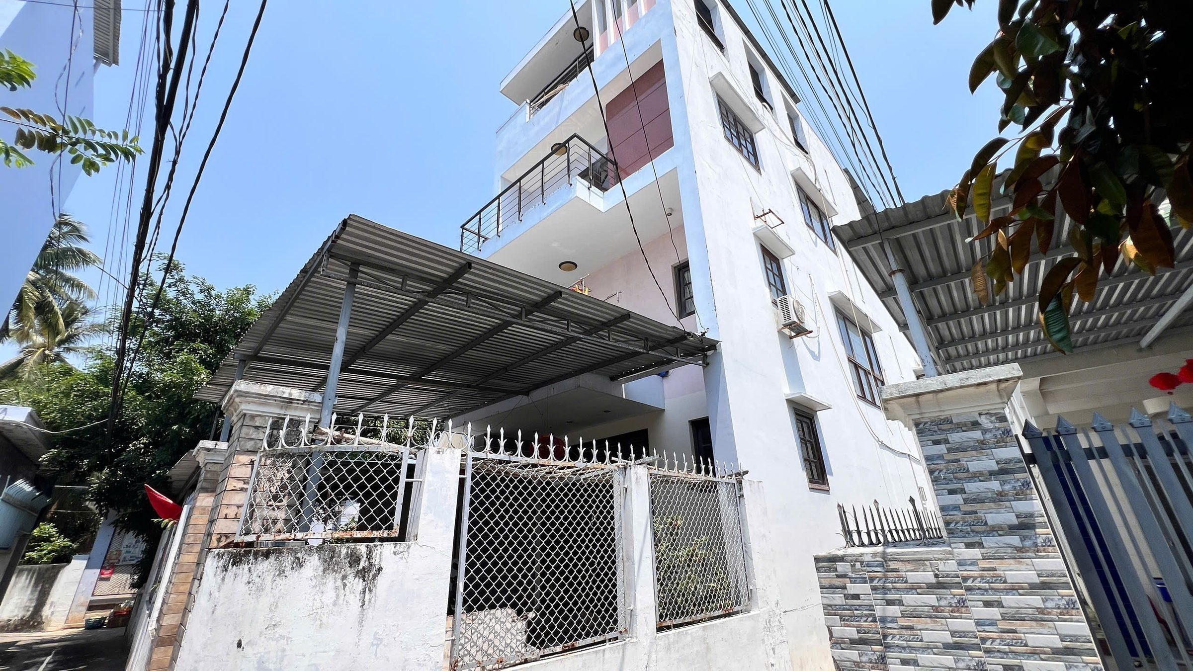 Bán Nhà riêng 405.3m2 có sẵn 360 m2 thổ cư giá 11.8 tỷ (29tr/m2) tại Đoàn Kết, TTTP Nha Trang