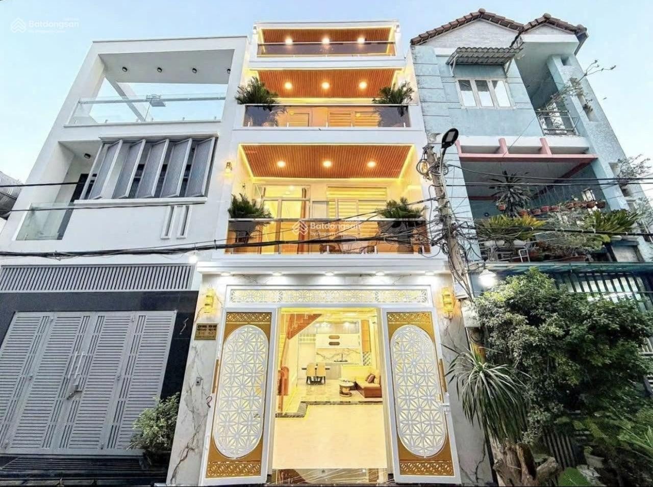 Bán nhà cực đẹp ngay vị trí trung tâm đường Trần Quốc Toản, Quận 3. 78m2, 3tỷ9, sổ hồng riêng