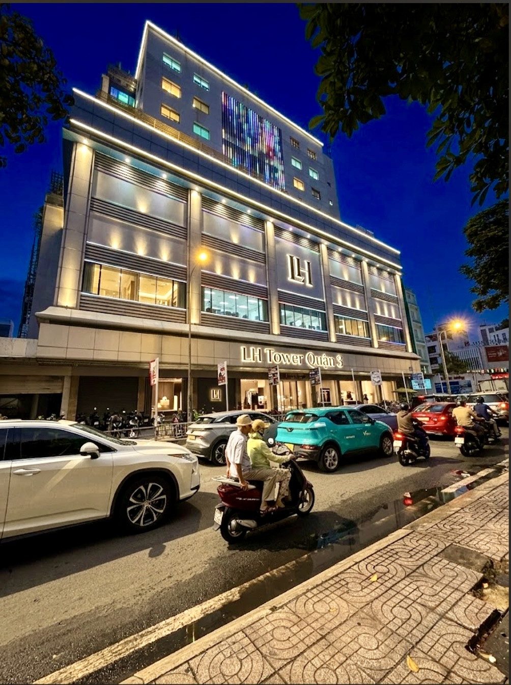 Bán Tòa nhà Building Quận 3 (45 x 38 - hầm 12 tầng - 10.018m2 sàn)