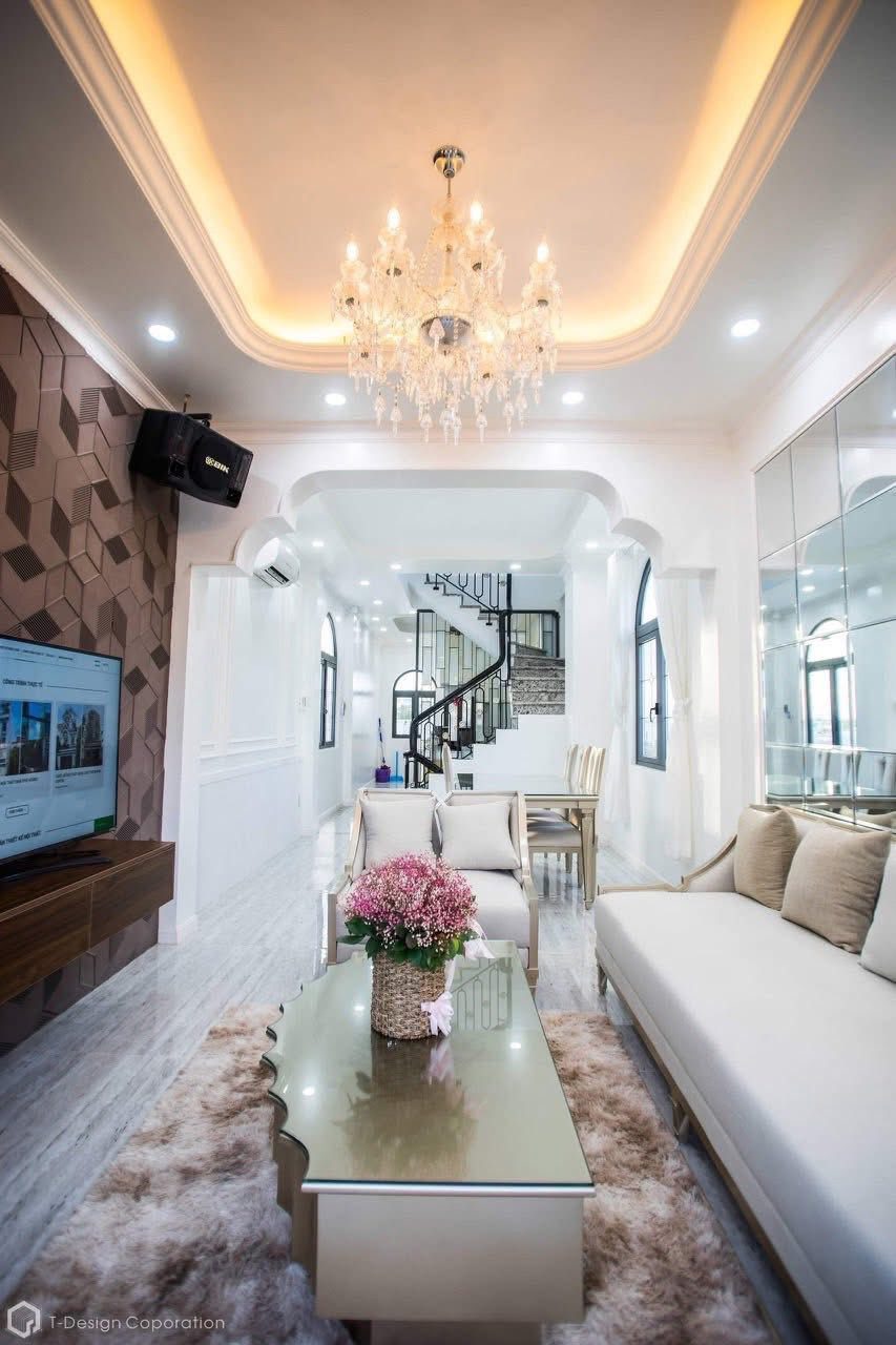🧧 VỊ TRÍ VÀNG - ĐẮC ĐỊA 🧧
Bán nhà 1 trệt 4 lầu mặt tiền 30/4 gần chợ Xuân Khánh, Vincom Plaza
- Hướng Đông Bắc
- Lộ giới 40m
- Dt  3,5m * 14,2m  = 48,2m2
- Dt sàn 235m2  ( hoàn công )
- 5 phòng ngủ, 5 wc , phòng bếp, phòng sinh hoạt chung rộng rãi, 