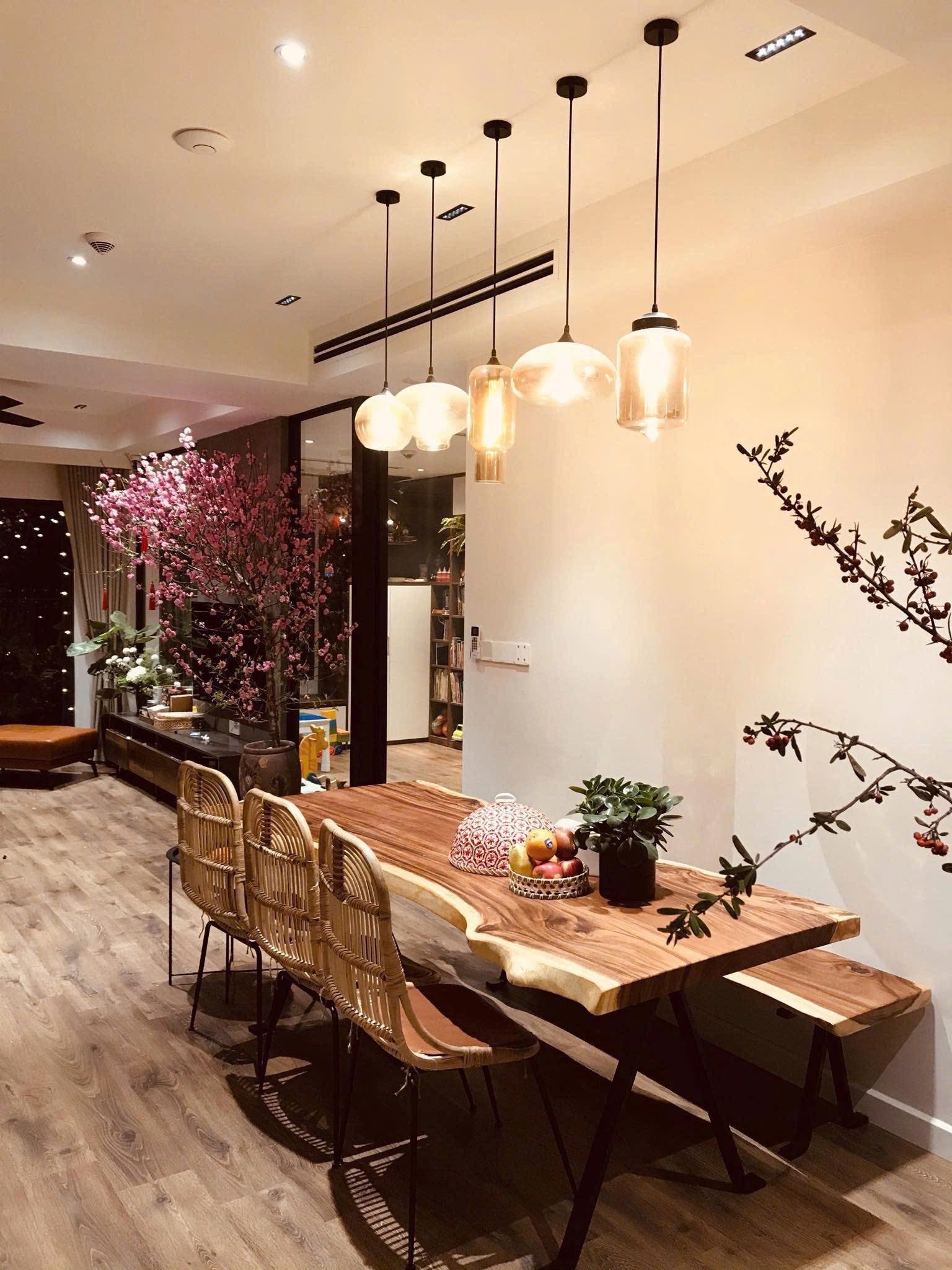 CHO THUÊ CĂN HỘ KOSMO TÂY HỒ 102M² FULL NỘI THẤT, CÓ SLOT Ô TÔ, GẦN HỒ TÂY – GIÁ CHỈ 23 TRIỆU/THÁNG