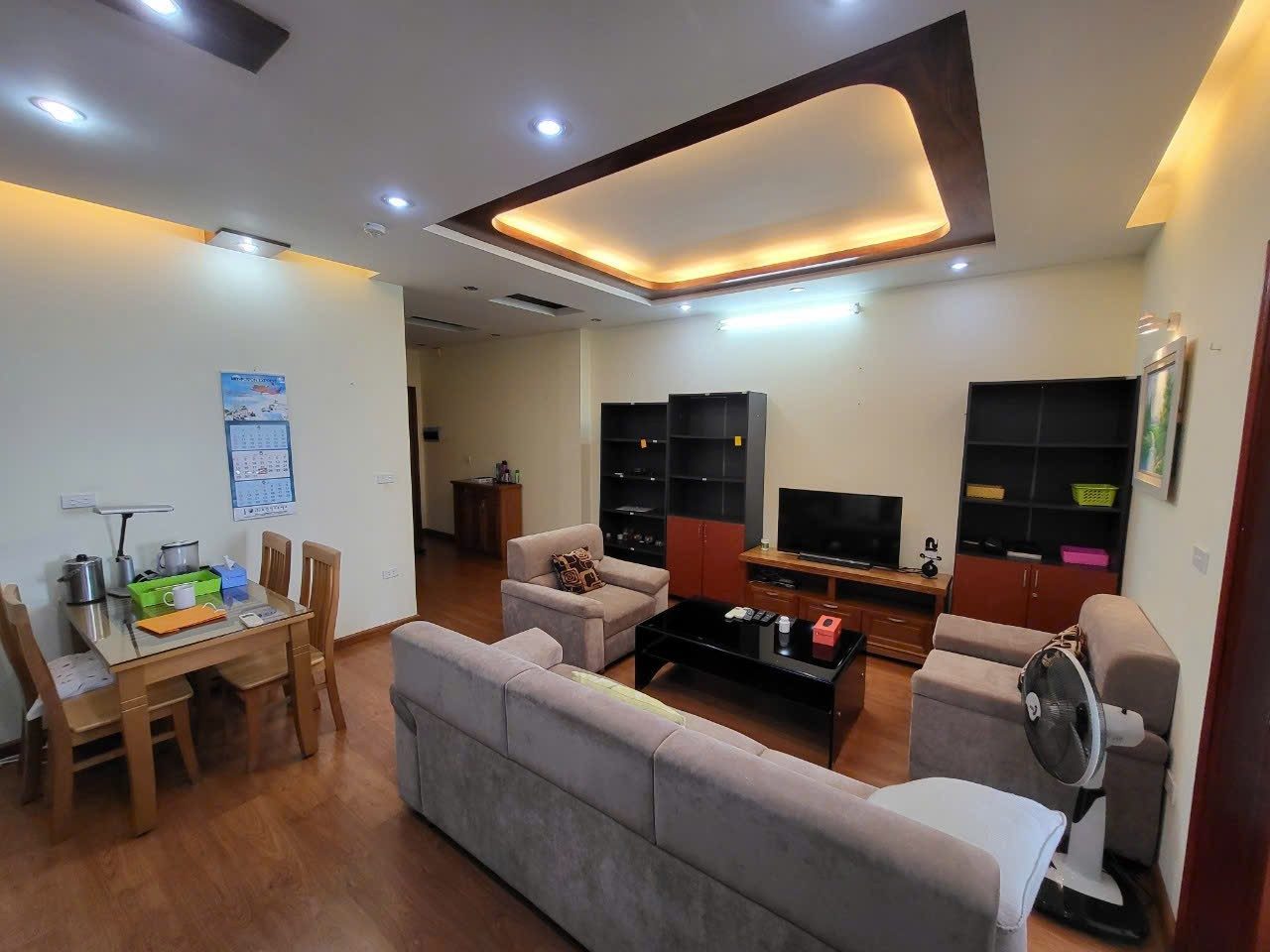 Cho Thuê Căn Hộ Euro window Complex Trần Duy Hưng - Cầu Giấy 90M² 2 Ngủ Full Đồ - Giá Thuê 15tr