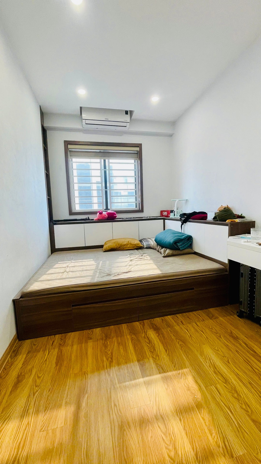 Bán căn hộ CT6 KĐT Yên Hòa, 99m2, 3 phòng ngủ, không gian sống lý tưởng giữa trung tâm Cầu Giấy