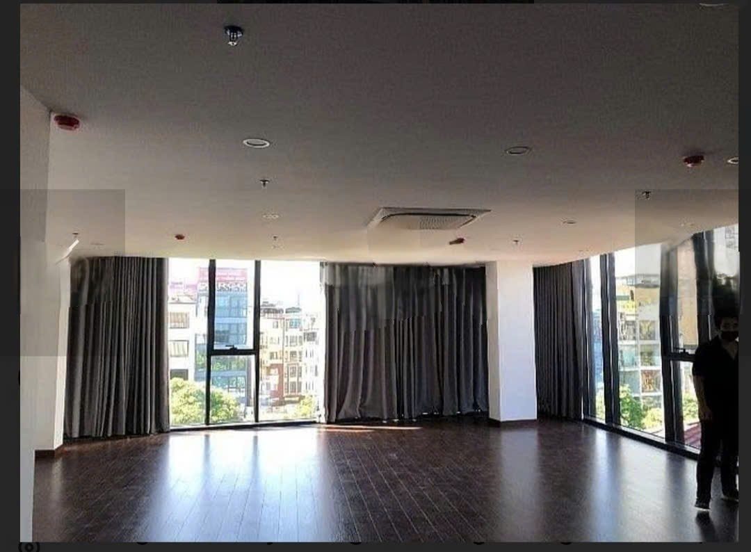 Cho thuê nhà MP Trần Duy Hưng, Cầu Giấy 120M x 8T THANG MÁY, PCCC, KD SỐ 1 giá 180 triệu