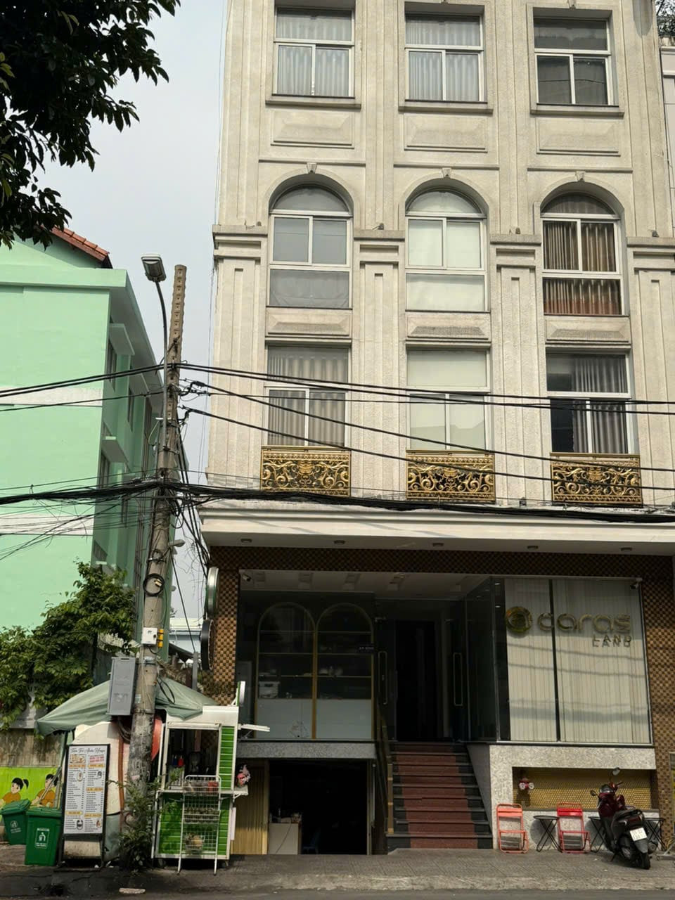 Cần sang nhượng lại quán rooftop đang hoạt động ổn định, kèm xe nước – mô hình kinh doanh sẵn, chỉ việc tiếp quản và bán ngay