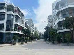 CHO THUÊ NHÀ 4 TẦNG XÂY THÔ – GIÁ TỐT – MB 2125 GĐ2 - TP THANH HÓA