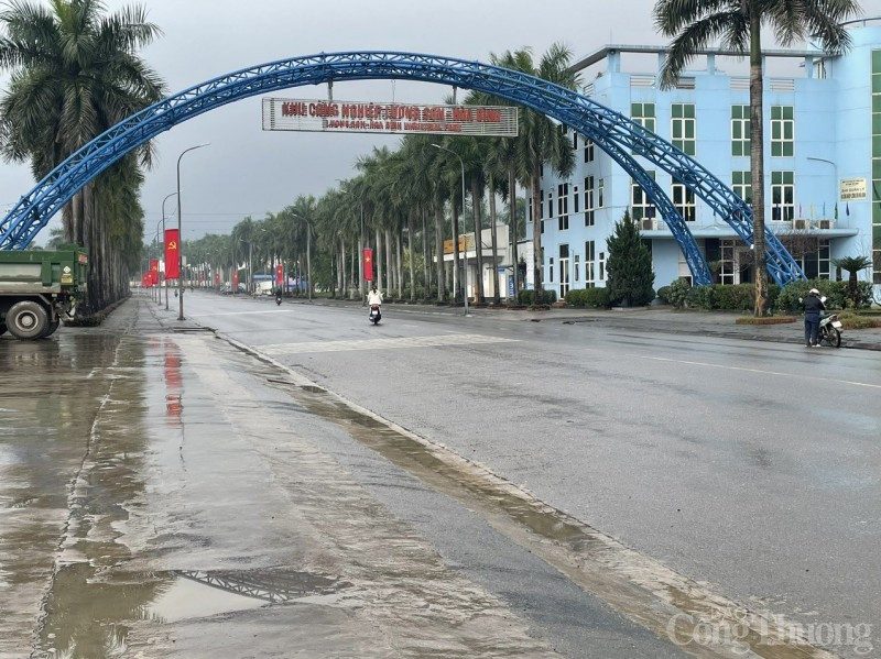 MÌNH ĐANG CẦN TIỀN BÁN GẤP LÔ ĐẤT NỀN FULL SỔ ĐỎ - TẠI NGÃ BA HÀNG ĐỒI - LẠC THUỶ - HOÀ BÌNH - TIỀM NĂNG TĂNG GIÁ X2,3