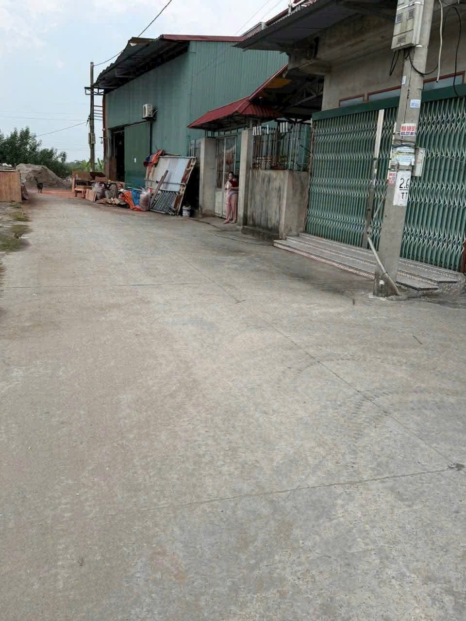Bán Nhà riêng 100m2 có sẵn 100 m2 thổ cư giá 2.85 tỷ tại - Chọn - Thị trấn Chờ Huyện Yên Phong Bắc Ninh
