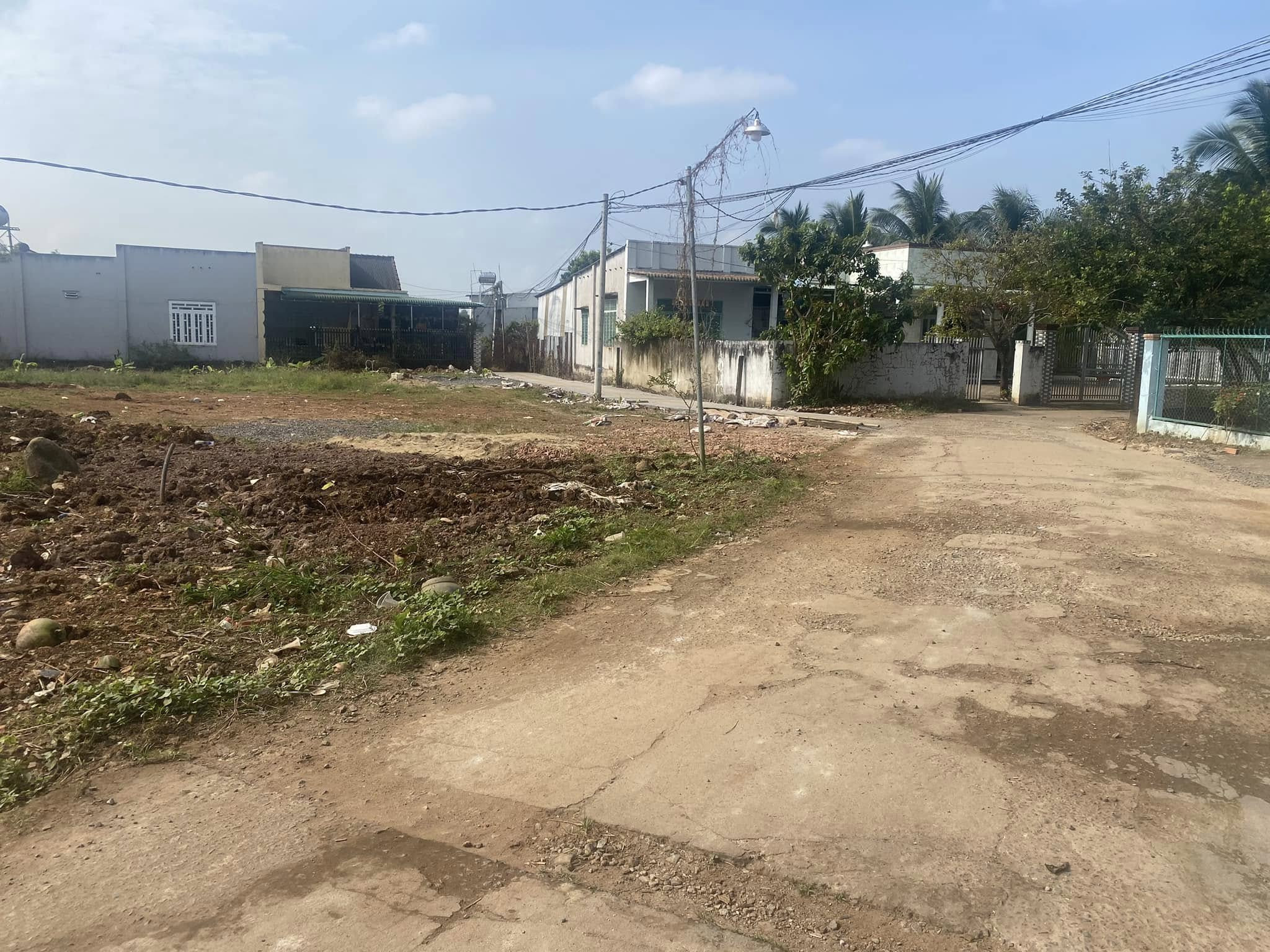 Cần bán đất nền sổ riêng Thổ Cư 100%