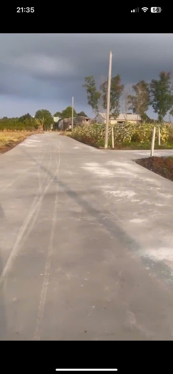 27 lô full thổ giá sỉ 16 tỉ.
A/c quan tâm liên hệ.