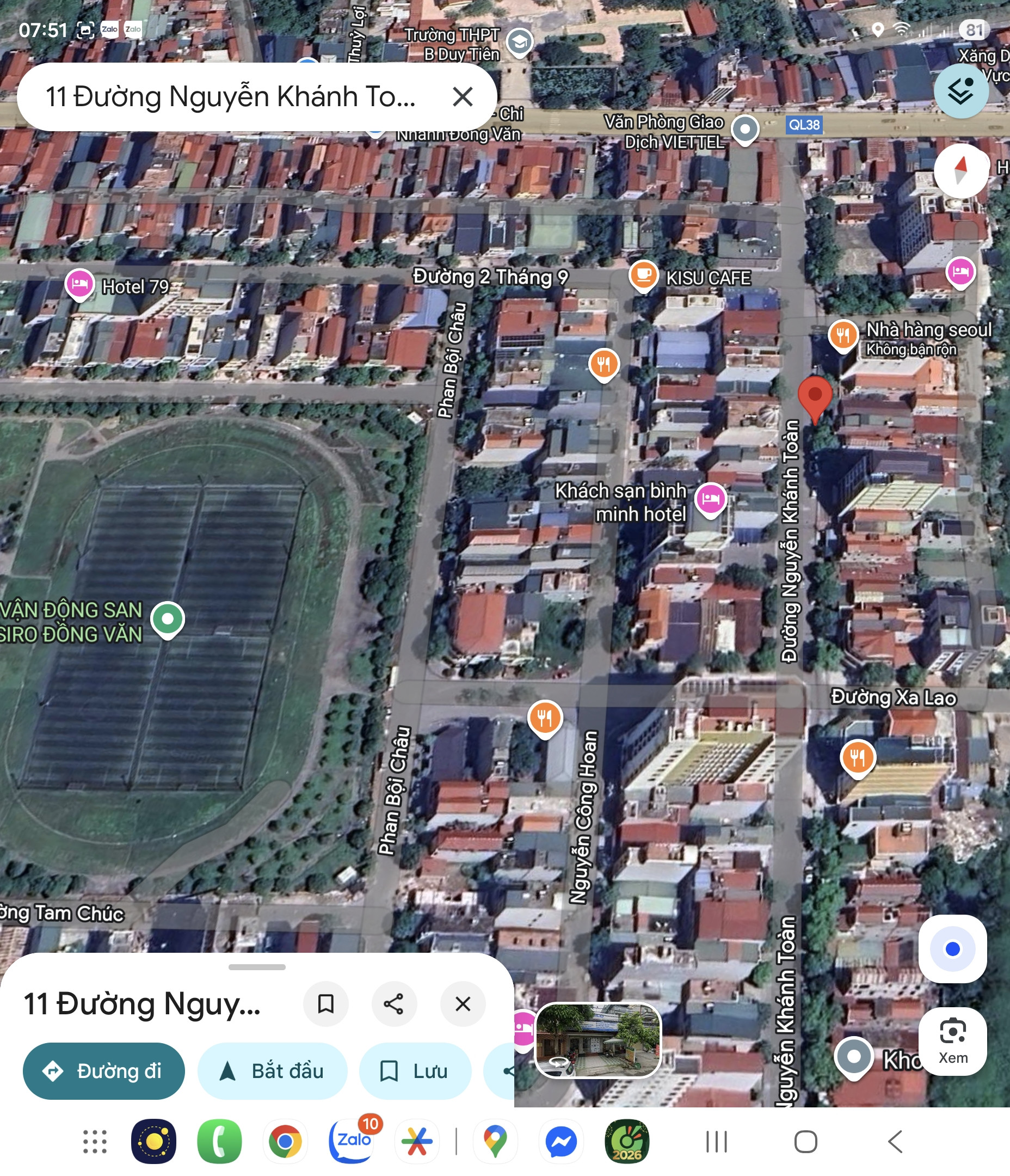 Lô góc 2 mặt tiền. View sân bóng đồng văn