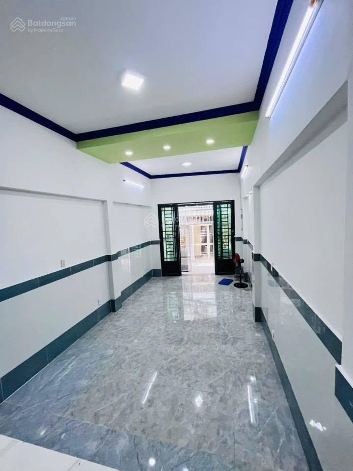 Bán Nhà riêng 79m2 có sẵn 78 m2 thổ cư giá 2.3 tỷ tại Thị trấn Hóc Môn Huyện Hóc Môn TP. Hồ Chí Minh