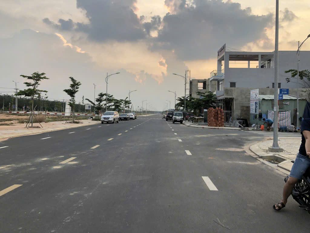 BÁN ĐẤT KHU DÂN CƯ  LONG THÀNH - GIÁ 13TR/M2 - NGAY SÂN BAY QUỐC TẾ LONG THÀNH - SỔ HỒNG SẴN!!!