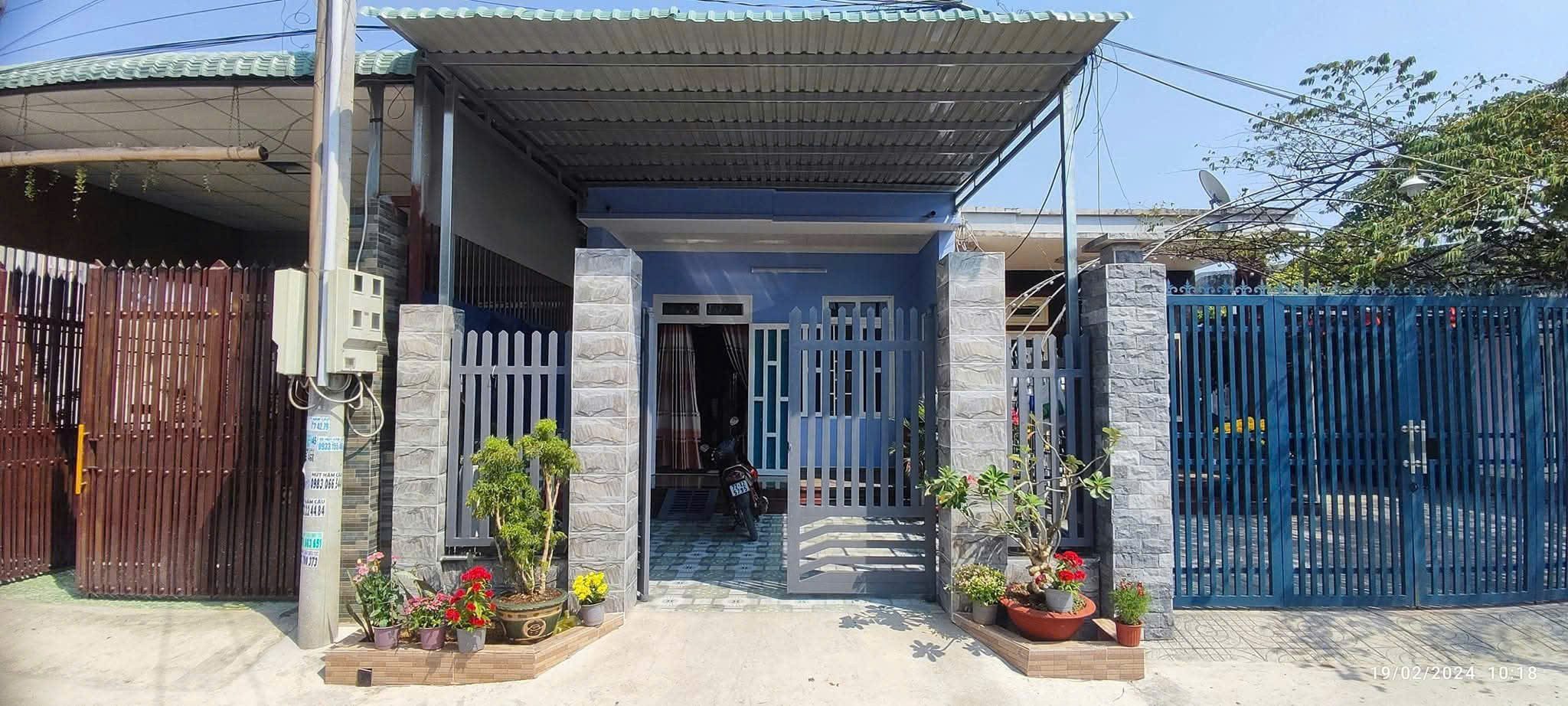 Bán Nhà riêng 150m2 có sẵn 40 m2 thổ cư giá 2.4 tỷ tại Tổ 13 - KP Tân Hạnh Thị trấn Phú Mỹ Thành phố Phú Mỹ Bà Rịa - Vũng Tàu