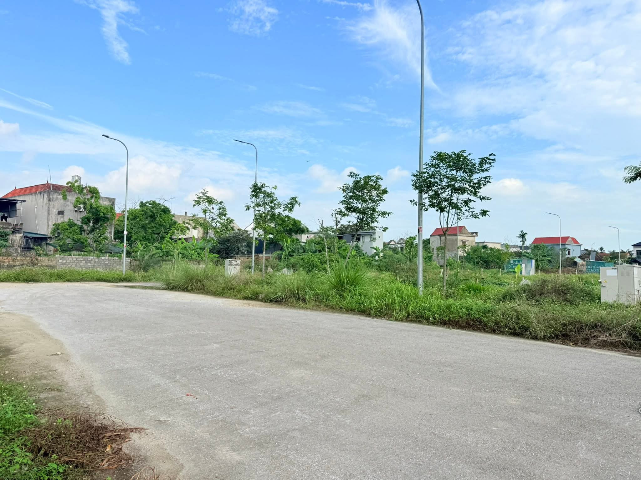 Siêu rẻ lô 112m2 đường 20,5m đại đô thị Đông Sơn TP Thanh Hóa gần KCN Thăng Long giá chỉ 1,5x tỷ