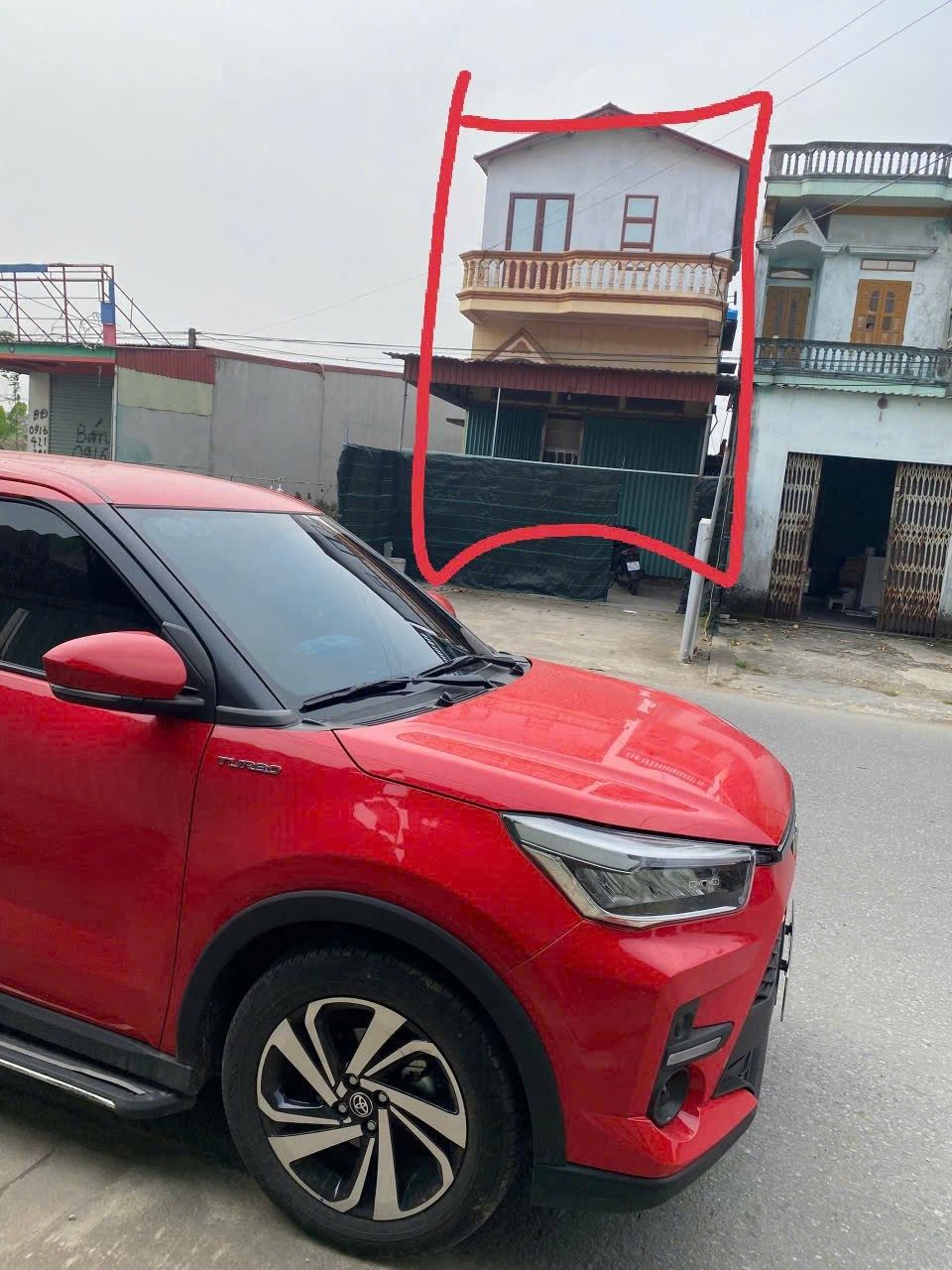 Đường DH 72 cần Bán nhà 2 tầng  tại  lương cầu xã quỳnh phụ  thái bình này thuộc hưng yên mặt đường nhựa cho thuê kinh doanh buôn bán thuận tiện  công năng sử dụng 3 phòng ngủ  tầng 1  p khánh p ngu p bếp nhà vệ sinh > tầng 2  > 1 nhà vệ sinh 2 phòng ngủ 