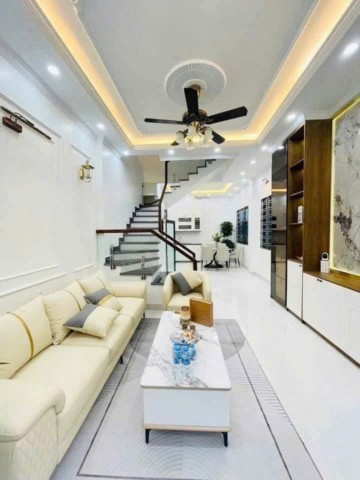 Nhà 3 tầng xây mới tiện ích bao quanh bãi đỗ xe, chợ, trường tại An Dương 1, An Đồng, An Dương
