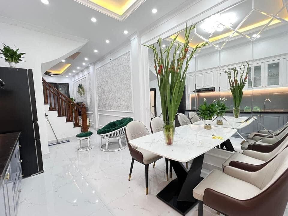 Nhà La Phù,Ngãi Cầu,An Khánh 42m2x4T mới full đồ hiện đại,vài bước ra đường oto 5,3 tỷ