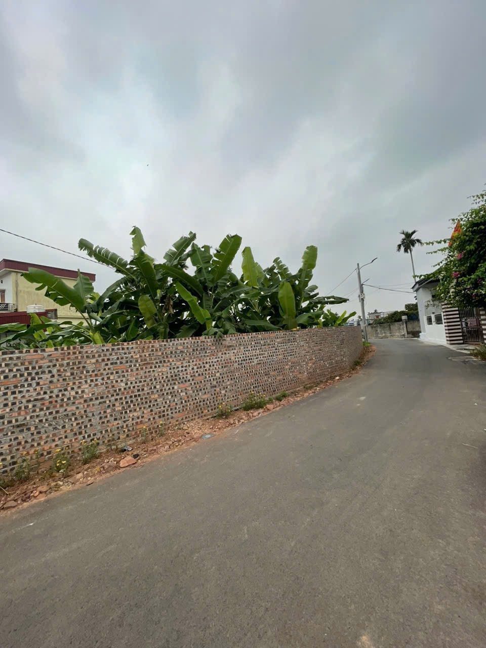 04/2026.Bán đất 64m² full thổ cư ngang 5,47m . đường thôn 5m. giá 1.16 tỷ tại Xã An Quang (Quang Hưng) liên hệ 0362558882.