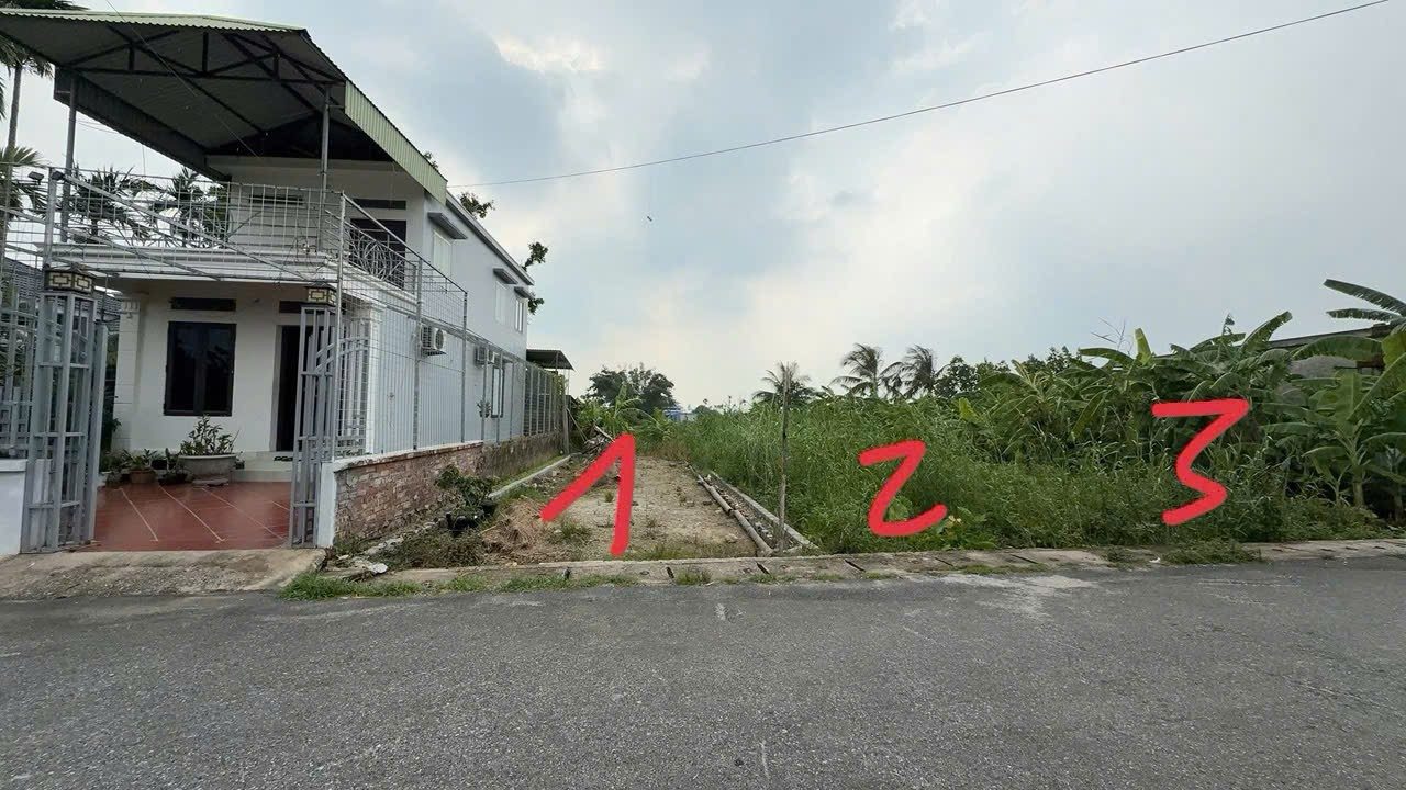 26/10/2025.Bán đất 142m² ngang 5m. đường nhựa 7m. giá 2.16 tỷ Xã An Trường( Bát Trang). liên hệ 0362558882