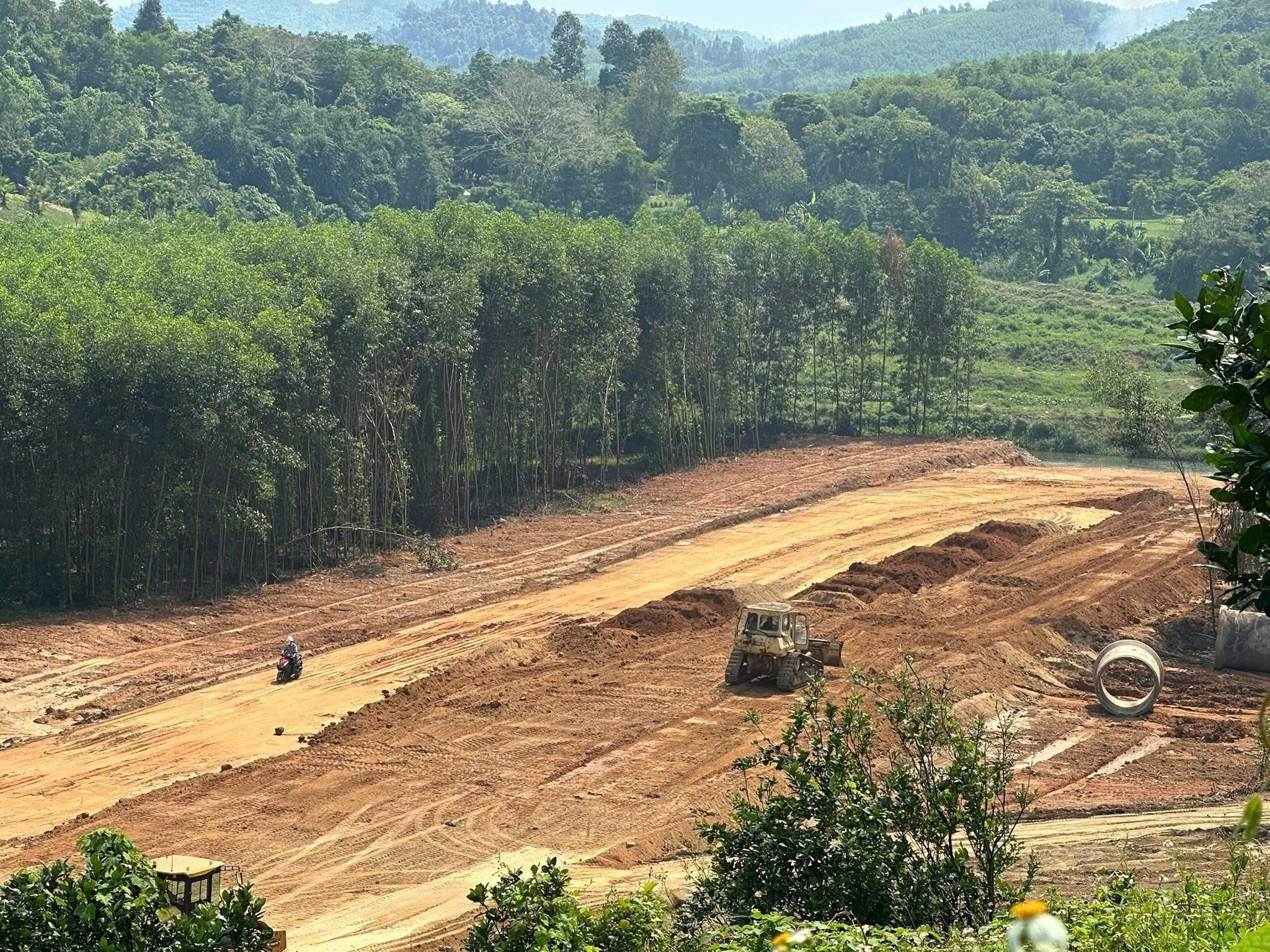 Đất vườn Khánh Phú - Khánh Vĩnh ( nay là xã Khánh Vĩnh).