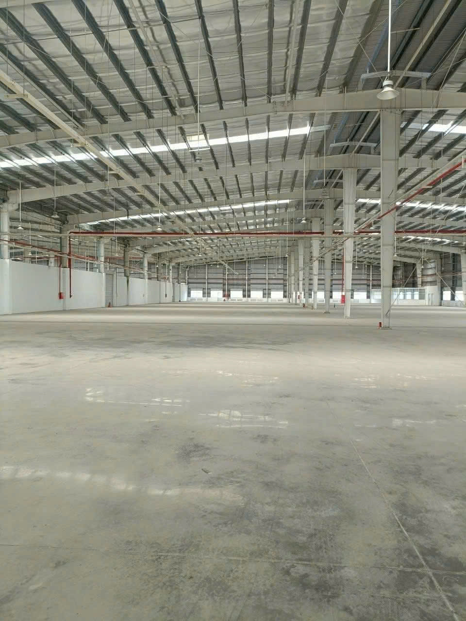 Cho thuê xưởng 8000m2 - PCCC Sprinkler rẻ nhất Trong KCN Long Thành - Đồng Nai. Chỉ 3,3 usd/m2.

 Có Hoa Hồng cho người giới thiệu