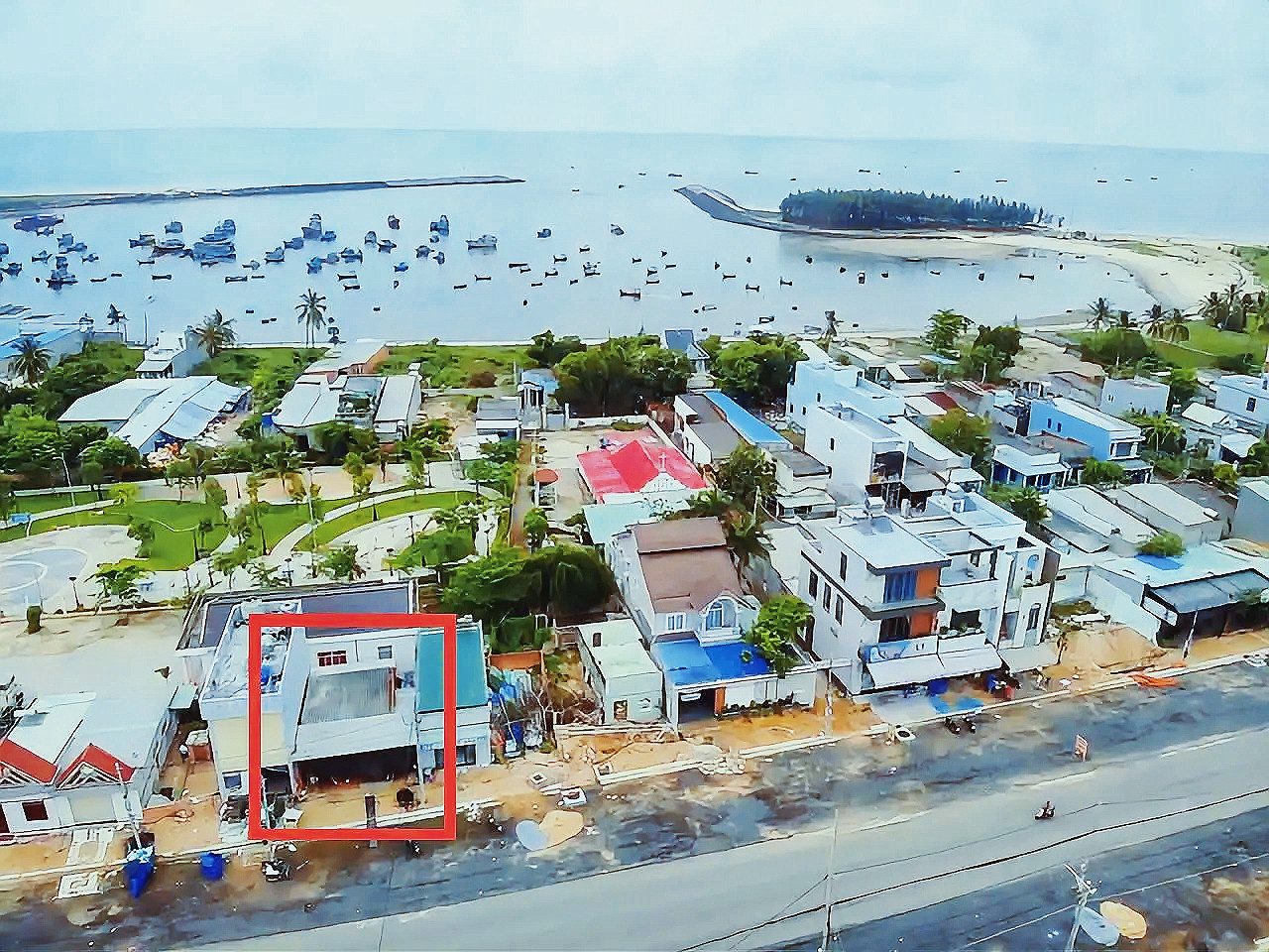 Bán nhà 96,80m² có sẵn 80m² thổ cư ngang 8m giá 7 tỷ tại Xã Bình Châu