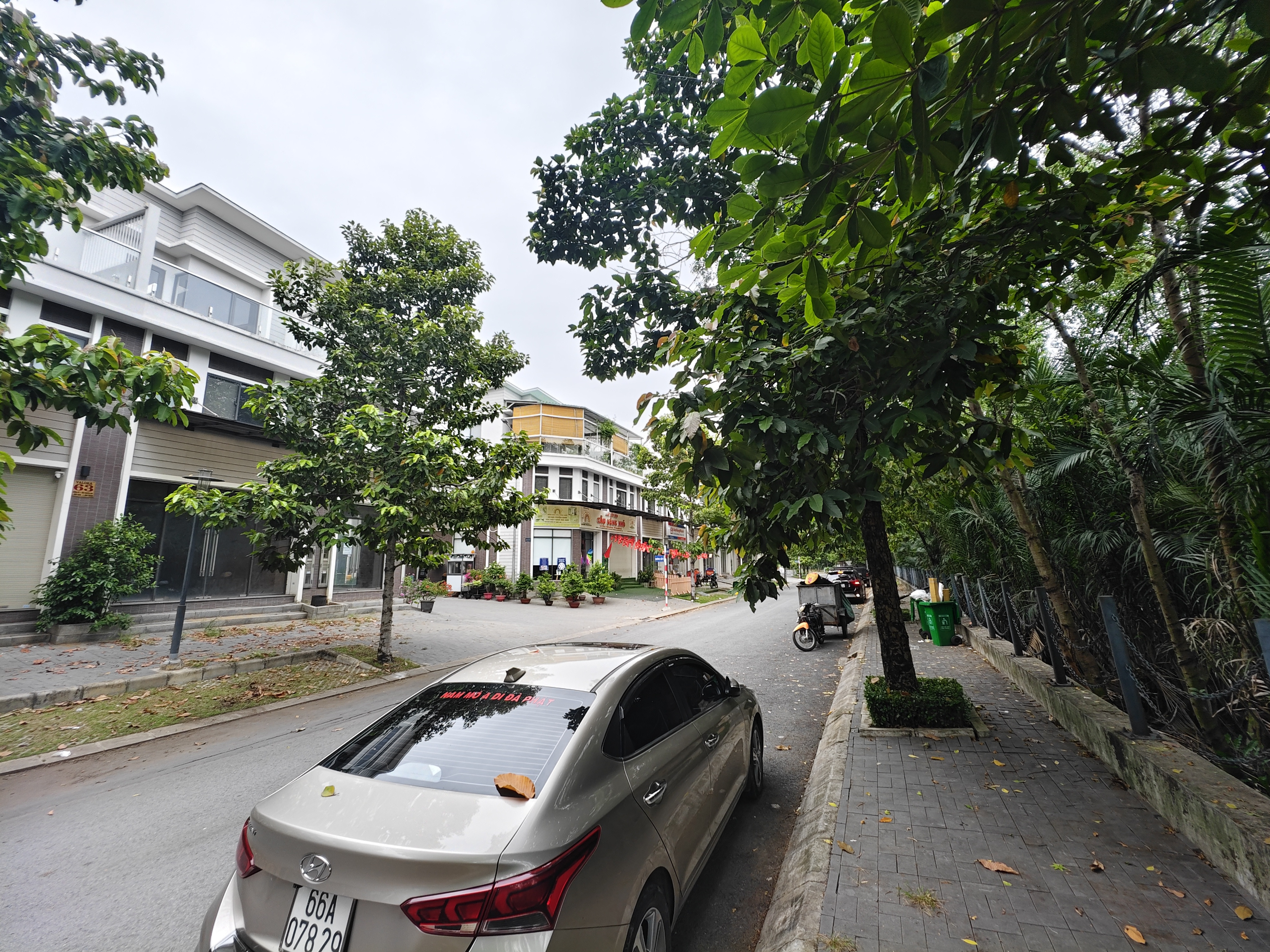 BÁN NHÀ KDC NGUYÊN SƠN BÌNH HƯNG BÌNH CHÁNH 95M2 12,5 TỶ 3 TẦNG KHU DÂN CƯ CAO CẤP