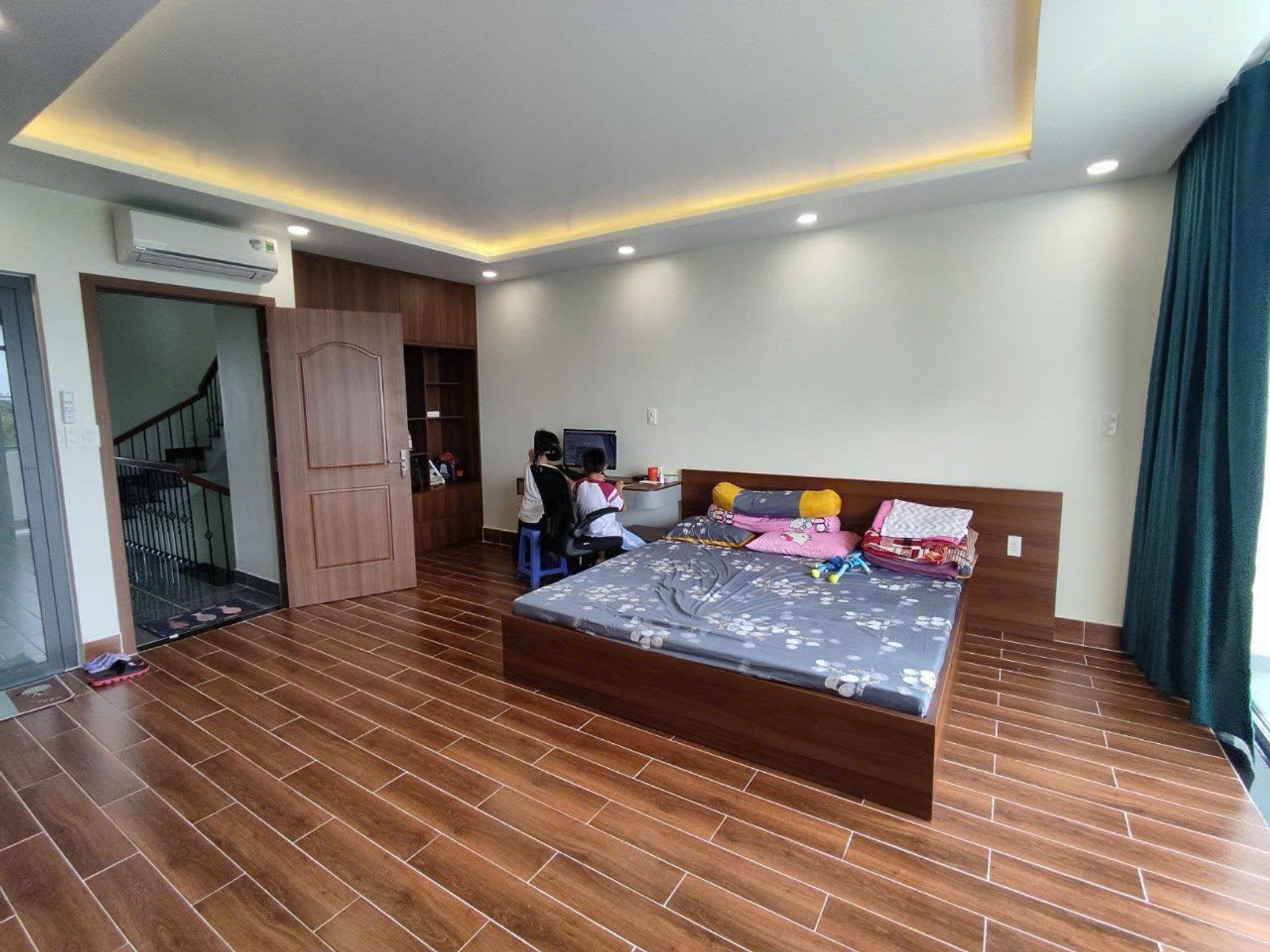 MẶT TIỀN KDC SỐ 4.BÌNH HƯNG-BINH CHÁNH