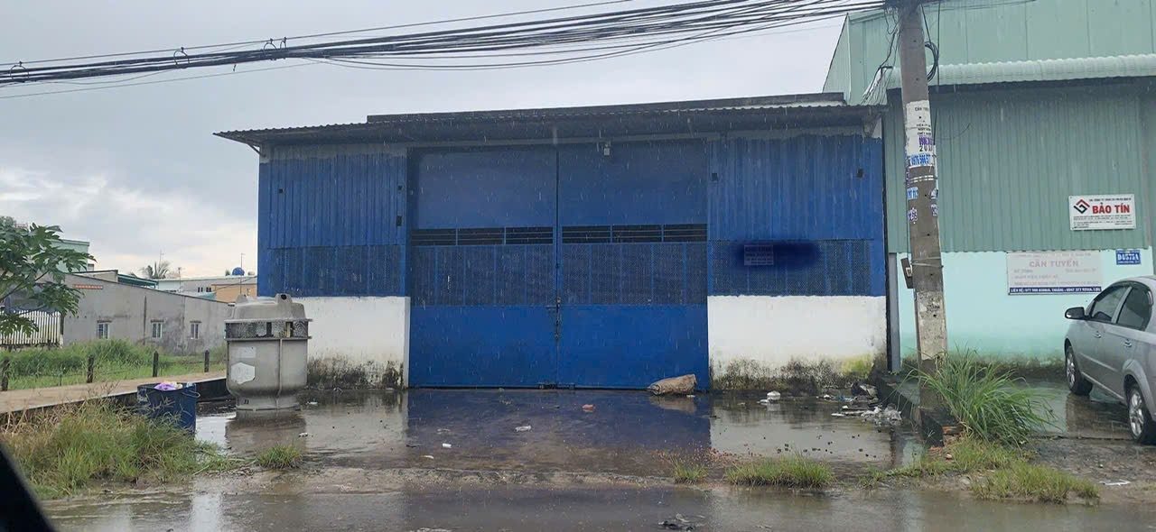 Bán kho 2 mặt tiền đường nhựa vườn tbowm 502m bình lợi