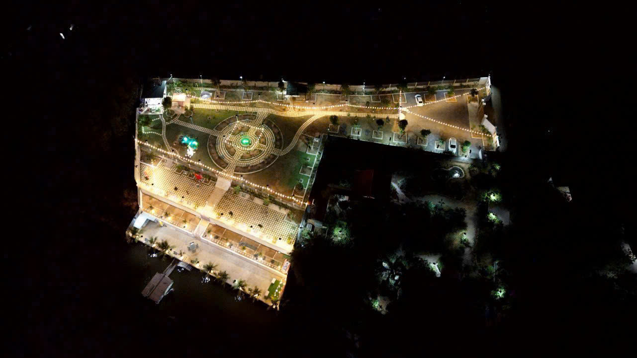 View nghỉ dưỡng bờ sông Đồng Nai .3500m2. View thiết kế bài bảng Sang Trọng