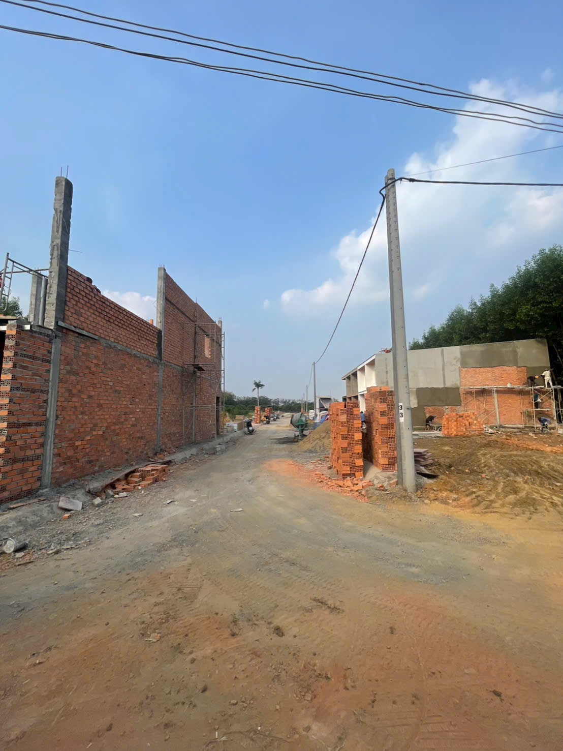 Bán đất nền , nhà cấp4, nhà gác lửng, gằn cầu bạch đằng2, gần chợ bình lợi, uỷ ban, trường học