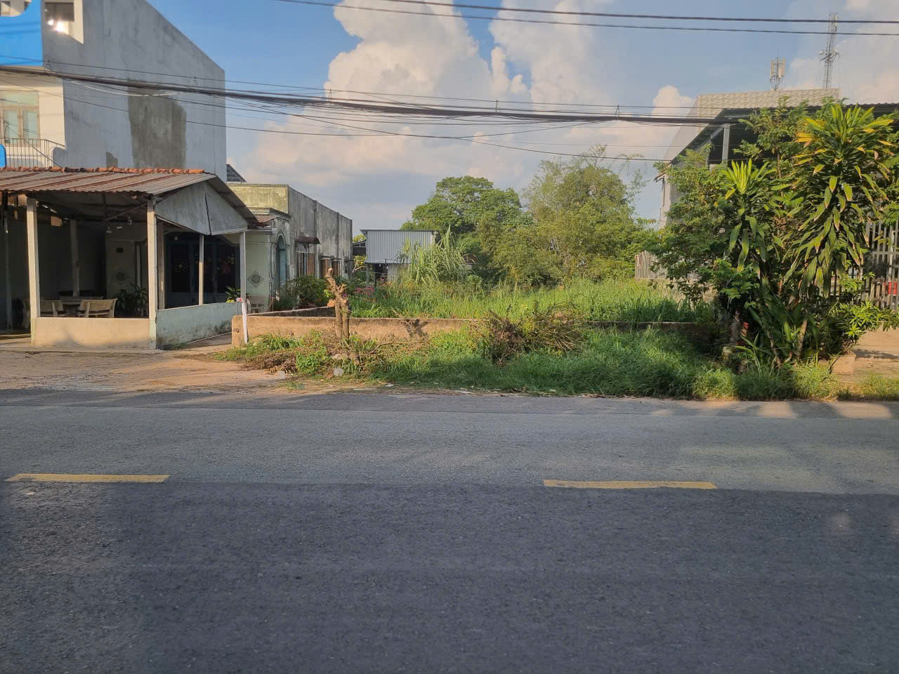 (B489- thửa 172) Đất mặt tiền Trung An ( 1/ Tỉnh Lộ 8 vào 80m), xã Hòa Phú, dt 901m2, giá 7 tỷ 500