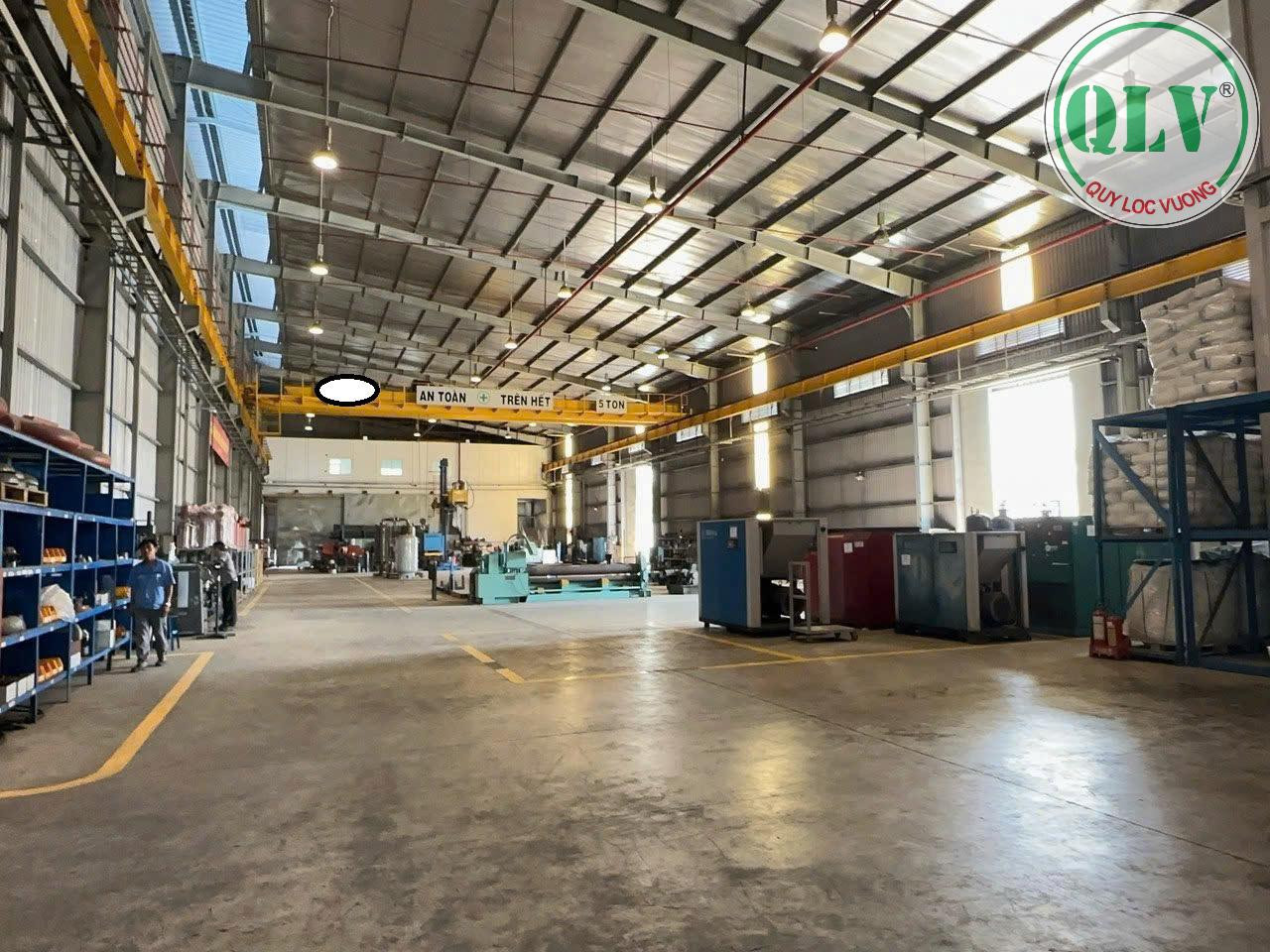 Bán nhà xưởng diện tích 10.457 m2 kcn Long Khánh, Đồng Nai.