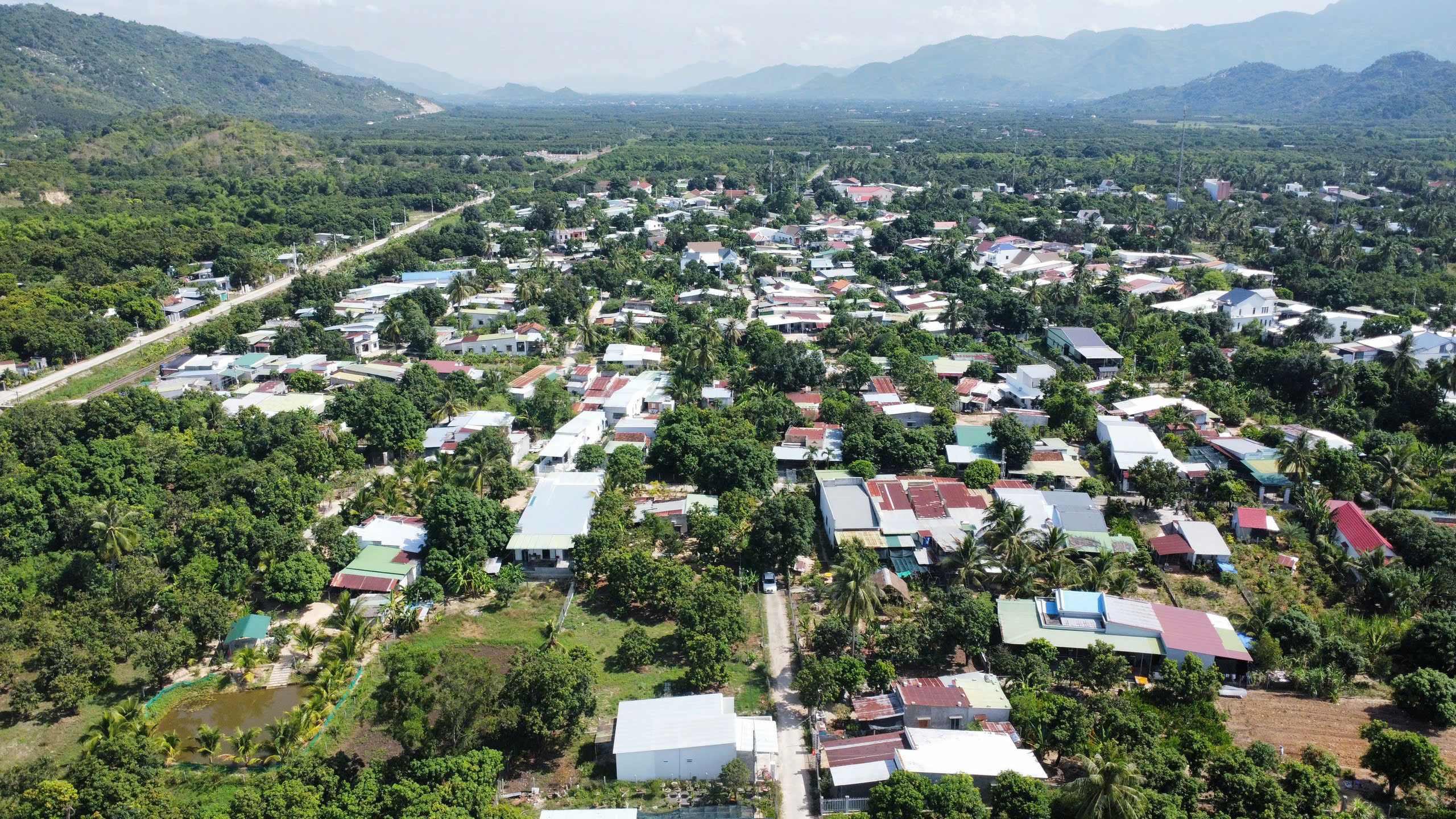 Lô đất Cam Lâm DT:464.5m2 rộng hơn 23m sâu 20m vuông vức trong khu vực giữ lại có QH xây dựng 1/500