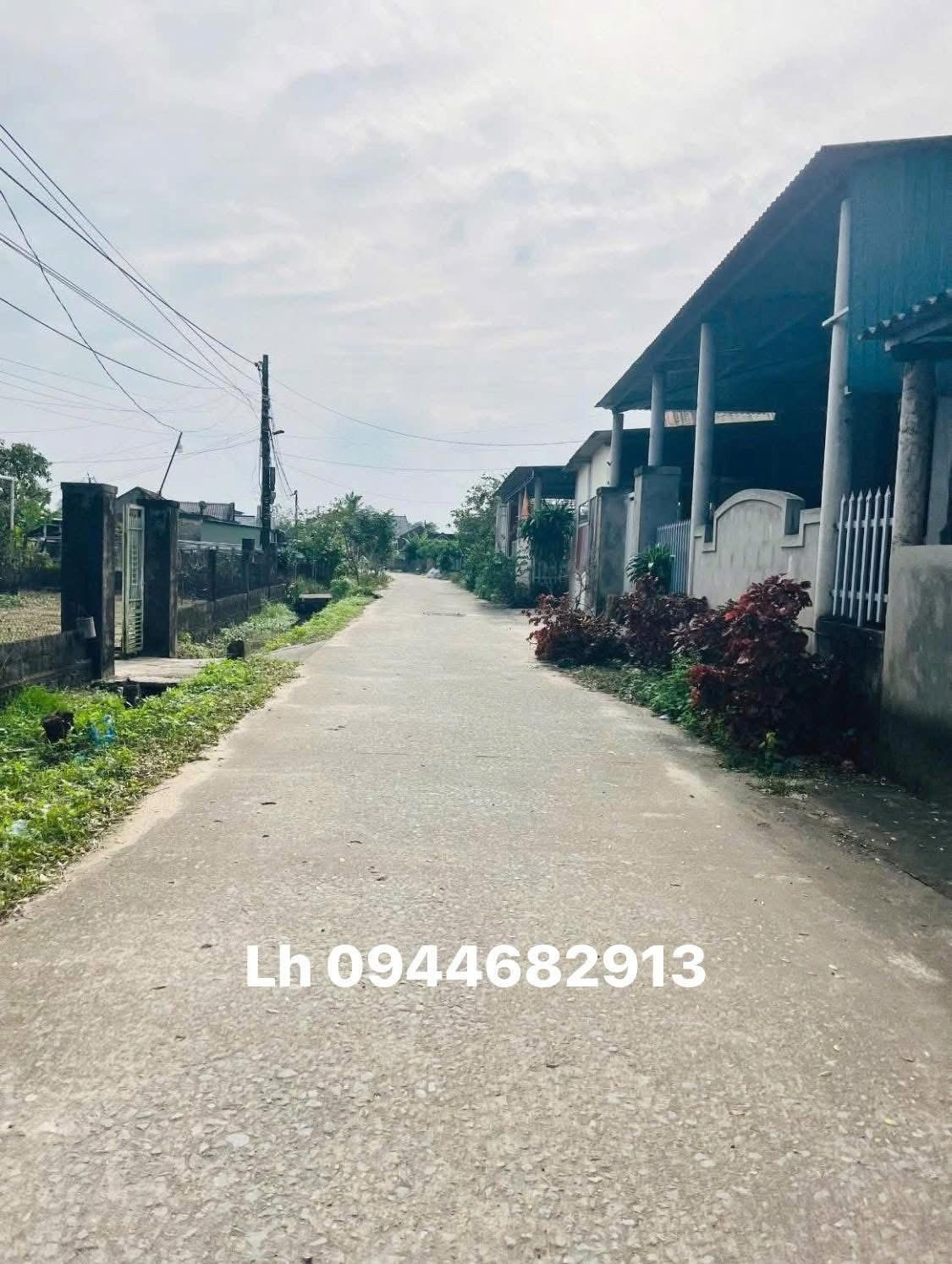 Bán đất 176m² có sẵn 40m² thổ cư ngang 9,7m giá 520 triệu tại Xã Cam Hồng