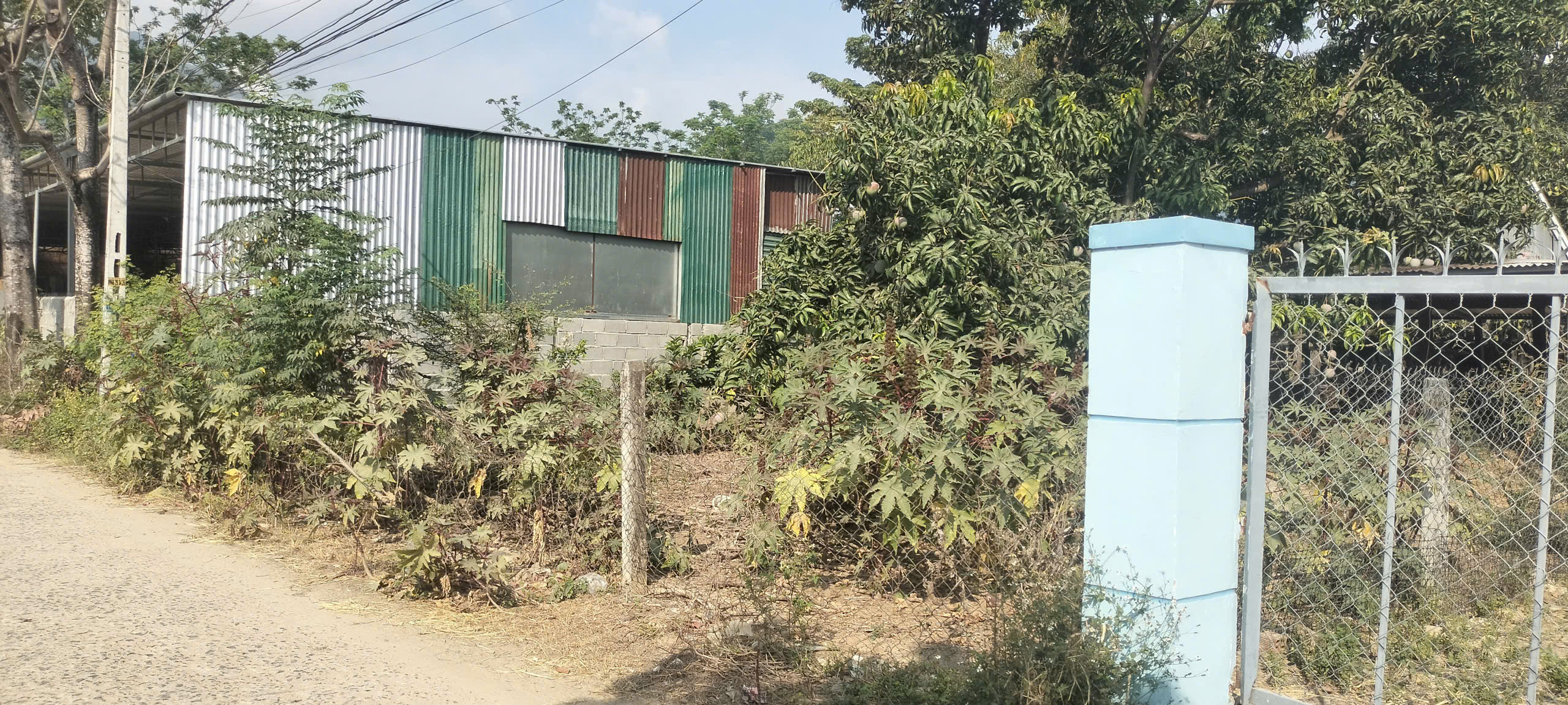 988.33 427m 12x36m giá 130tr/mn
vị trí : THÔN HOÀ AN ,CAM PHƯỚC TÂY ,CAM RANH
DIỆN TÍCH : 12X36M 70M 13OTR/MÉT NGANG
giá tổng bán :1 TỶ 650 TRIỆU
LIÊN HỆ : MINH HIẾU 0389623794 BĐS