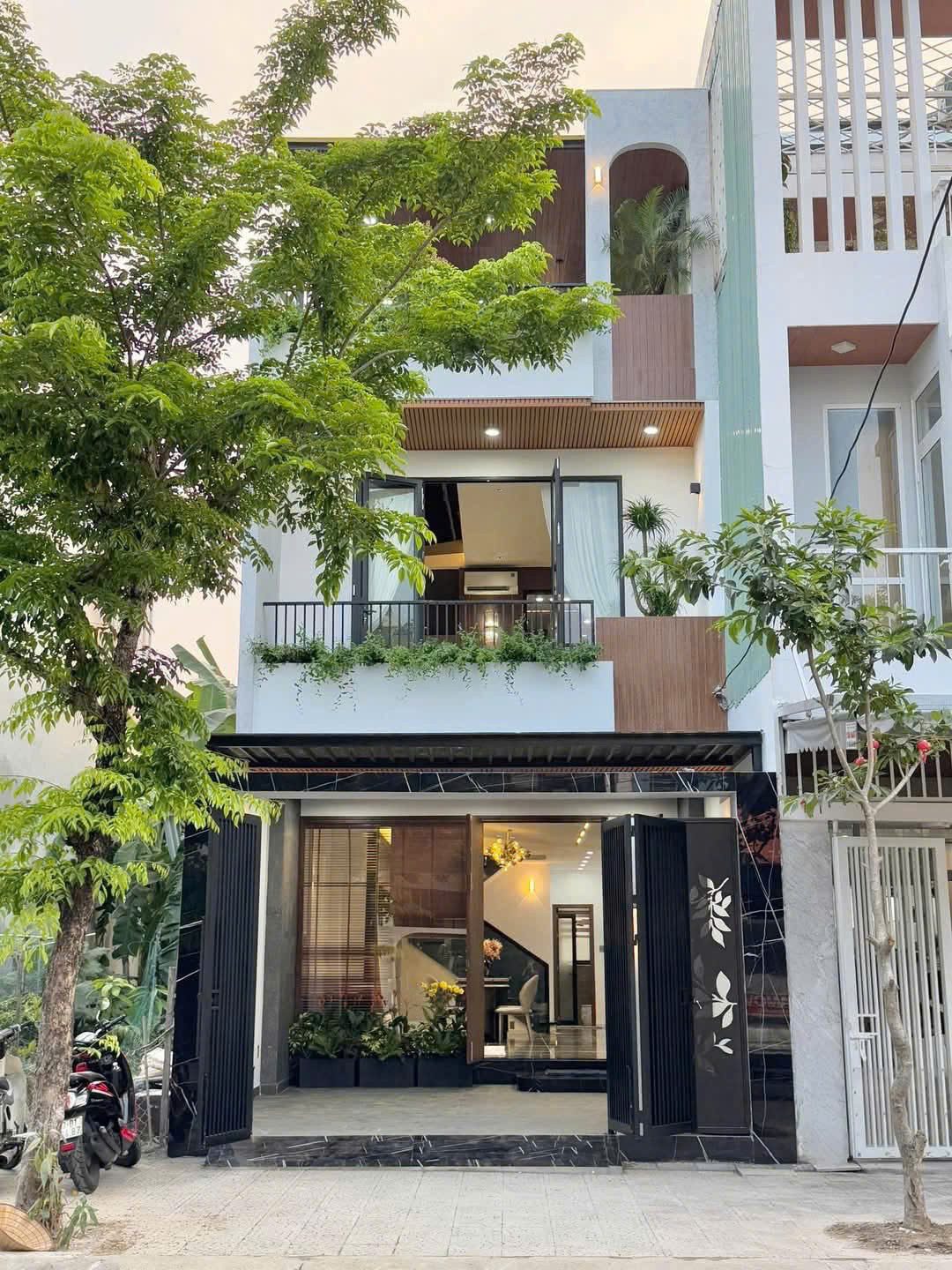 Cần xoay vốn gấp, em bán nhanh lô đất trục chính kết nối trực tiếp QL21A