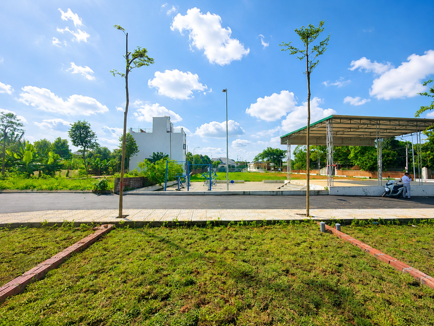 Cần bán 100m2 đối diện khu sinh thái Làng Mít Tomodachi